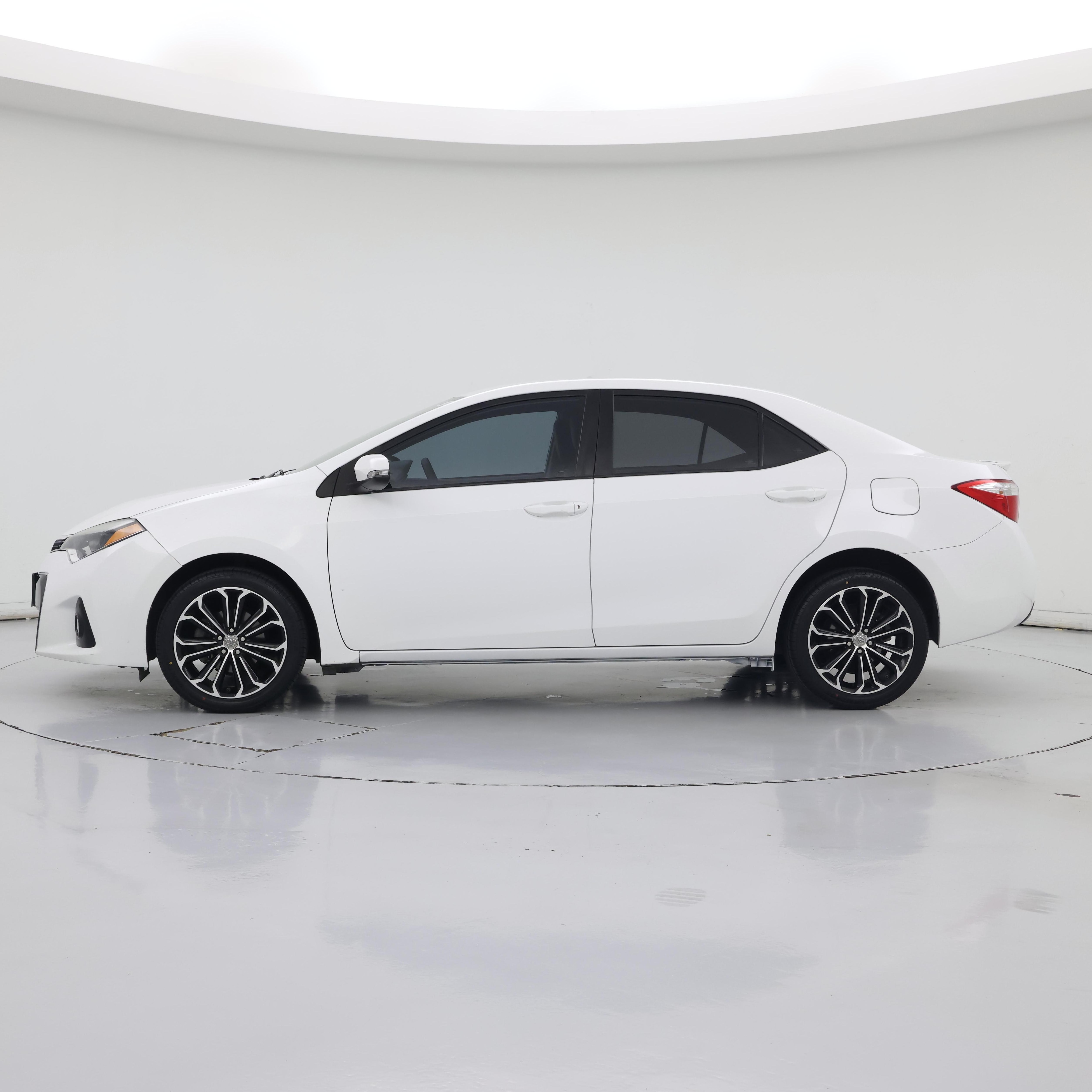 Thumbnail: 2016 Toyota Corolla - 3