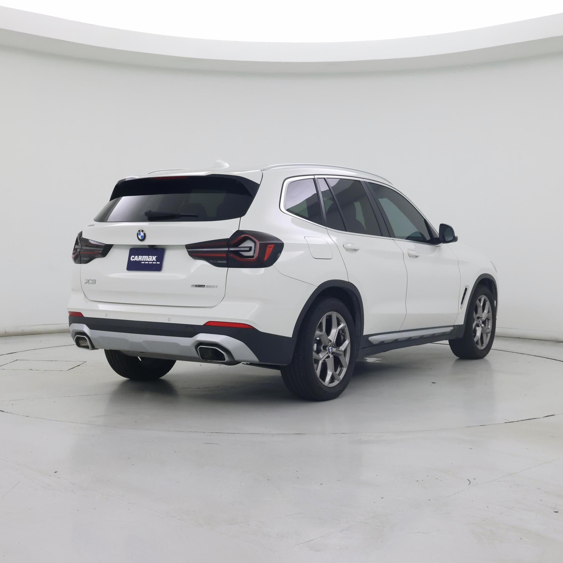 Thumbnail: 2022 BMW X3 - 8