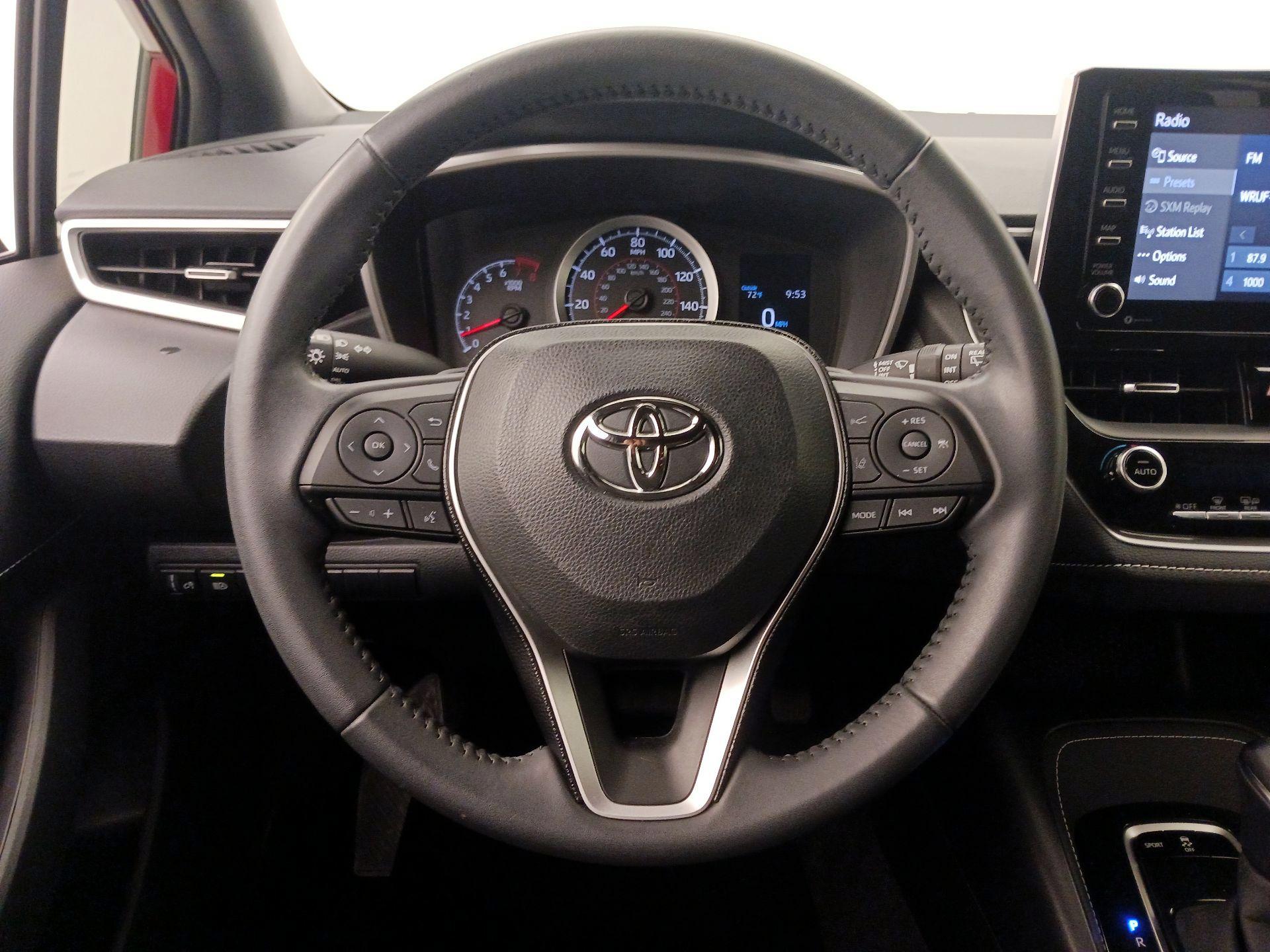 Thumbnail: 2021 Toyota Corolla - 10