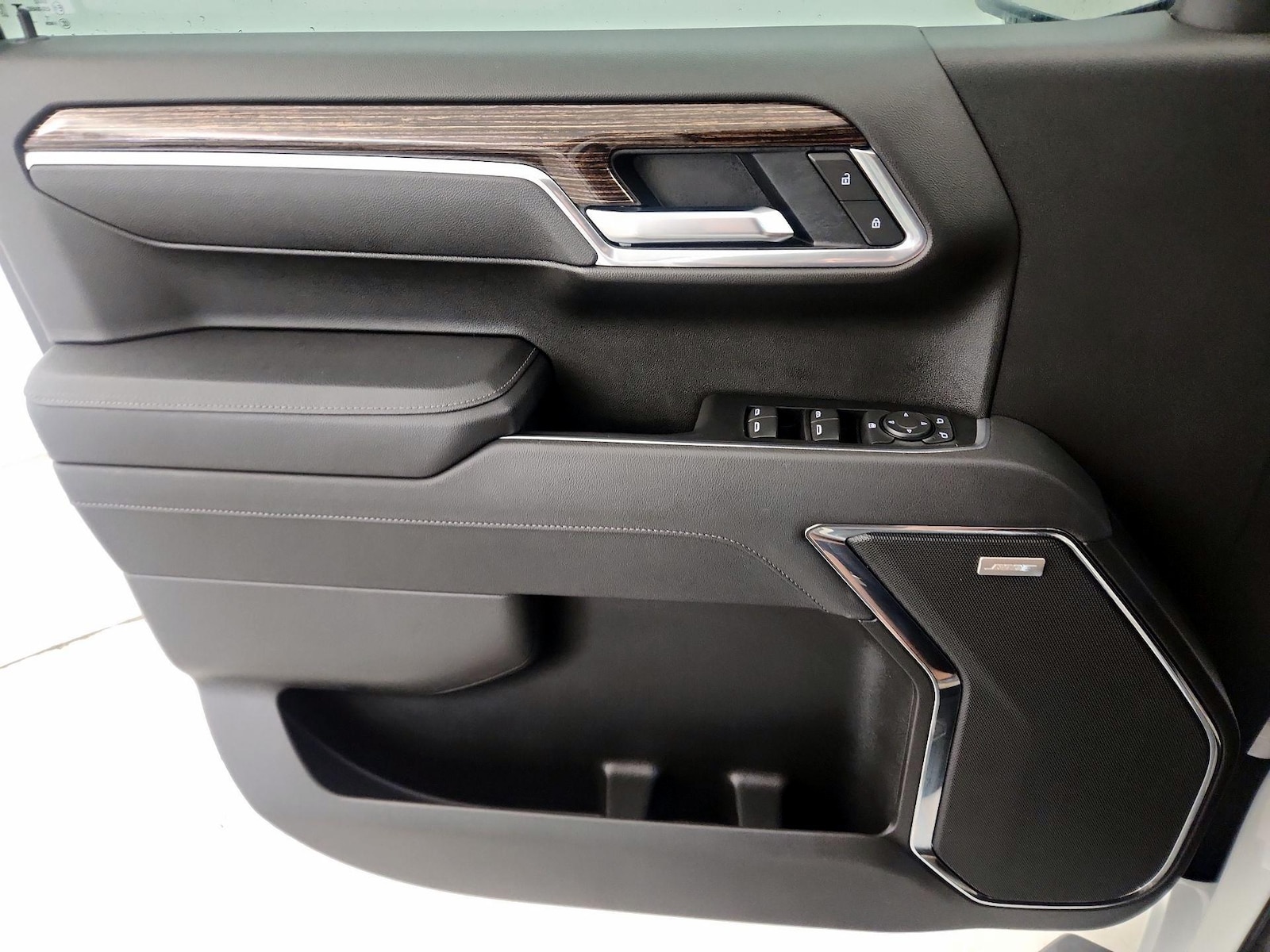 2025 GMC Sierra 1500 Elevation - Photo 13