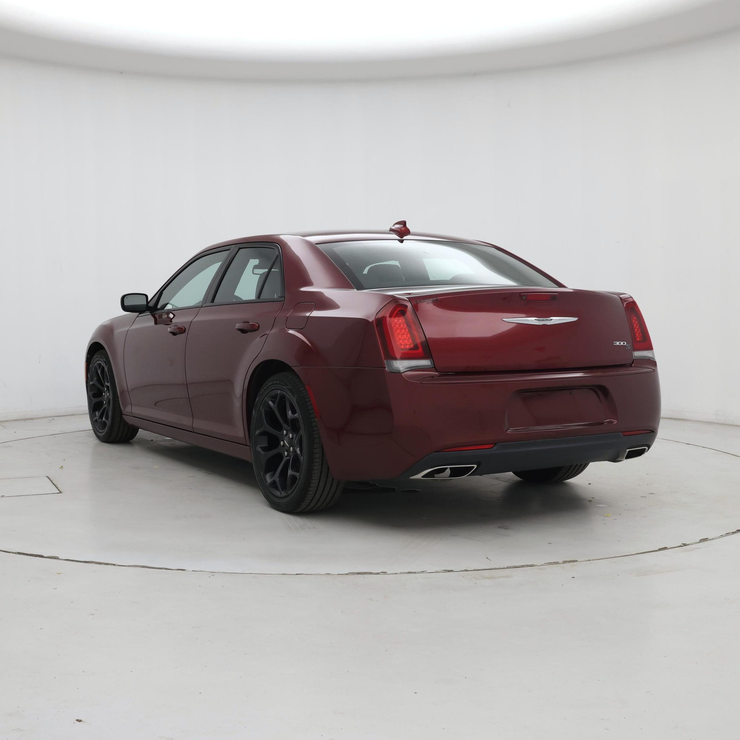 Thumbnail: 2019 Chrysler 300 - 2