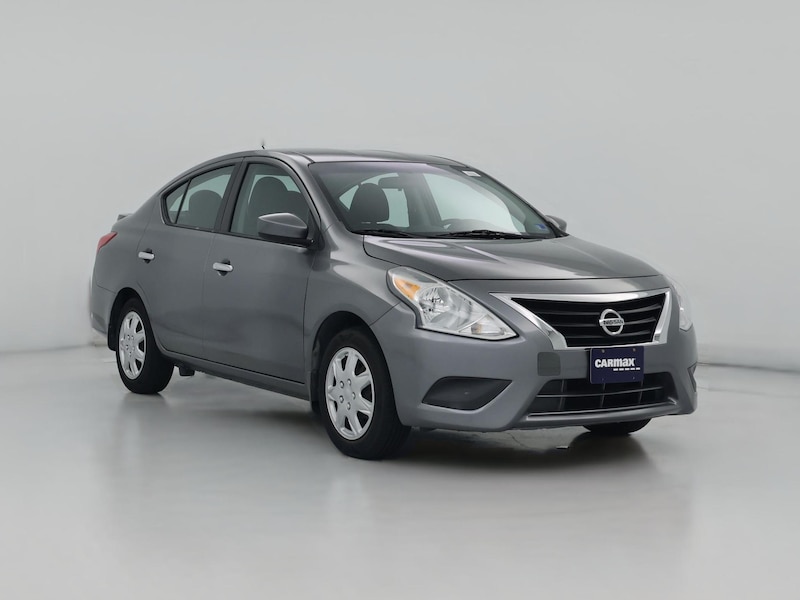 2017 Nissan Versa SV -
                  Sterling, VA