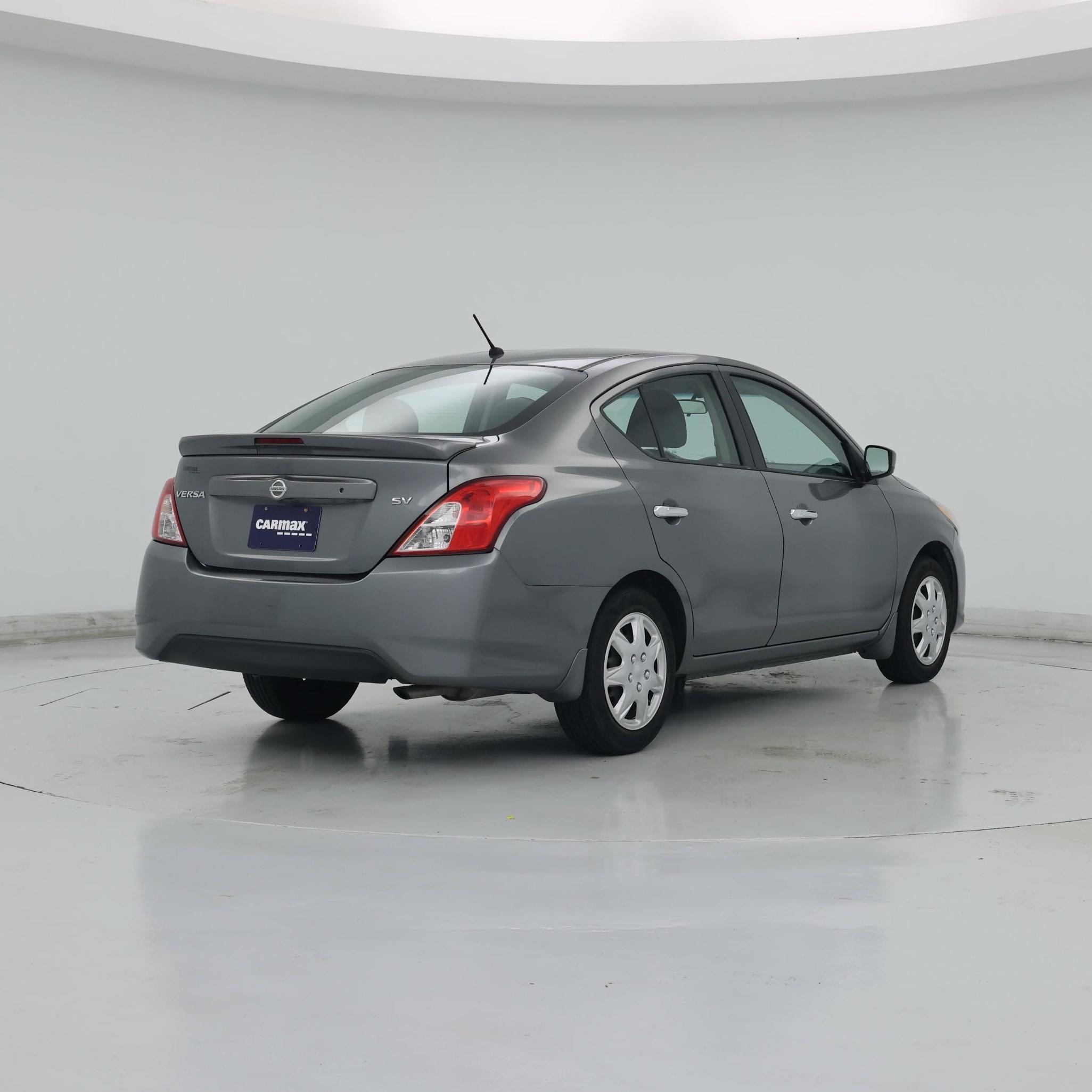 Thumbnail: 2017 Nissan Versa - 8