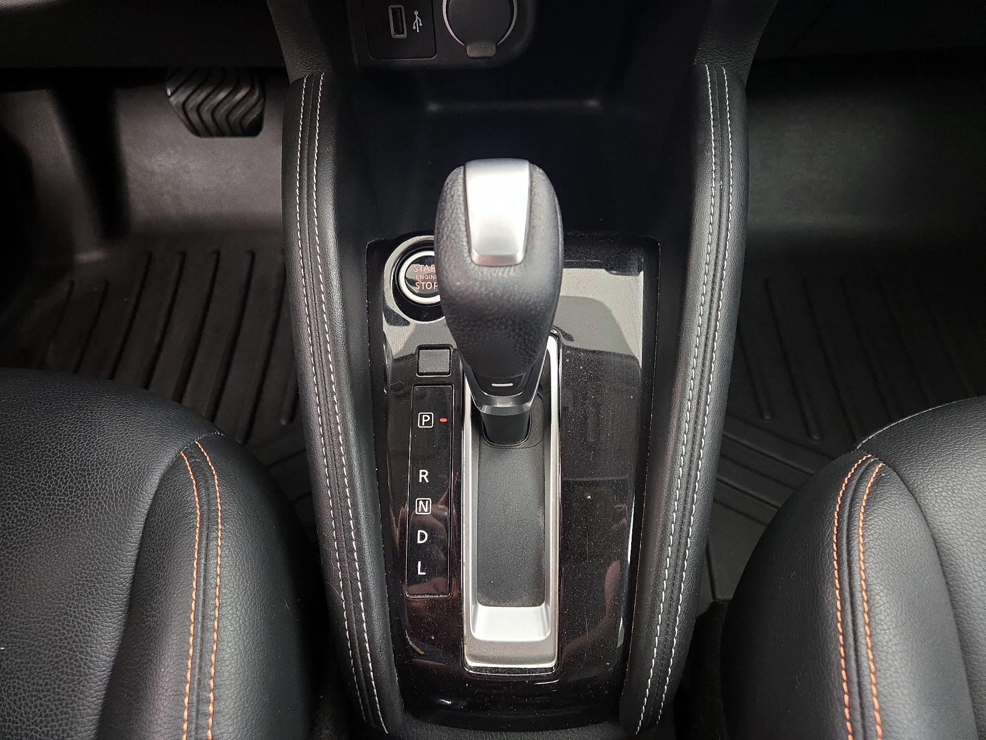 Thumbnail: 2019 Nissan Kicks - 17