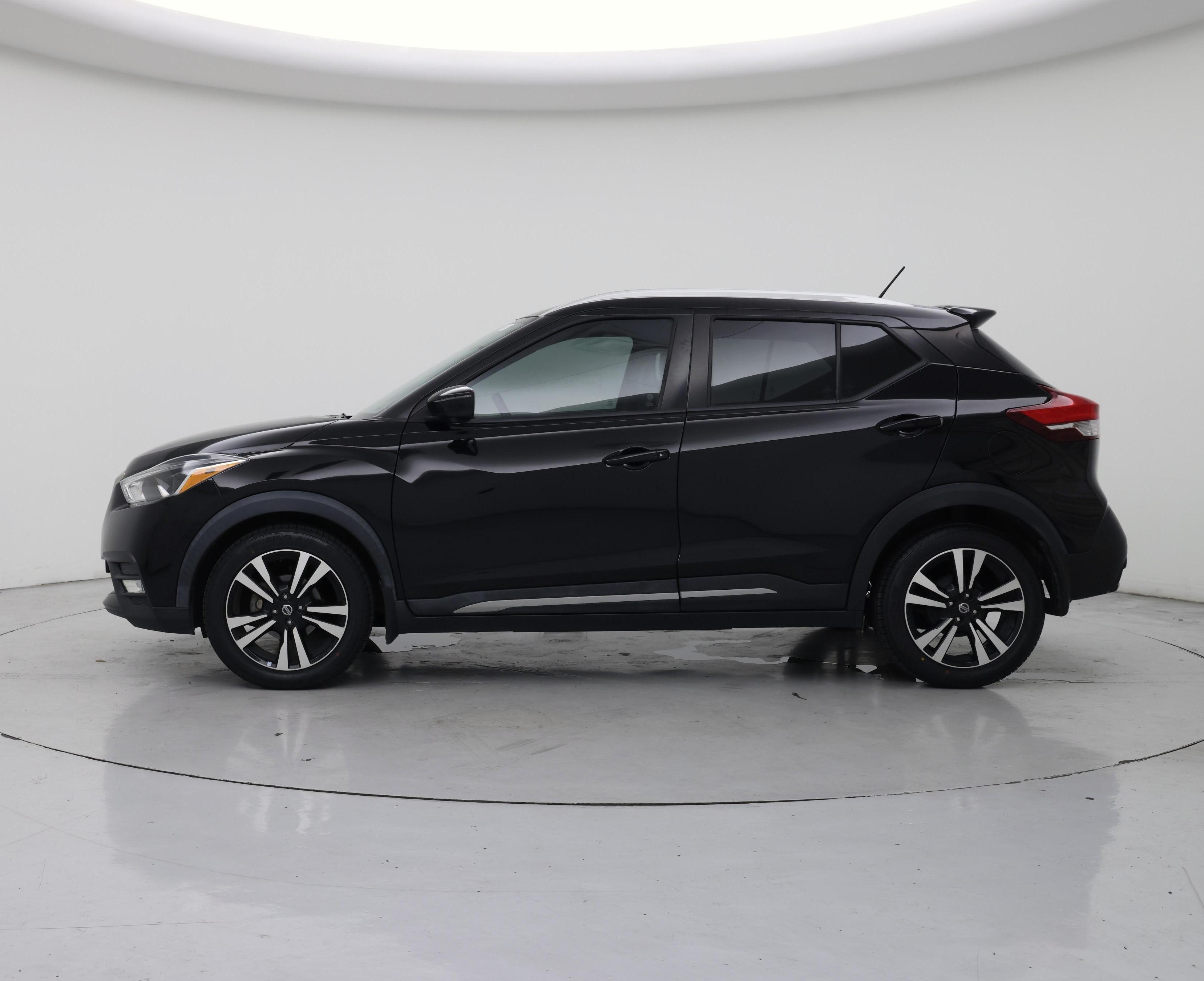 Thumbnail: 2019 Nissan Kicks - 3