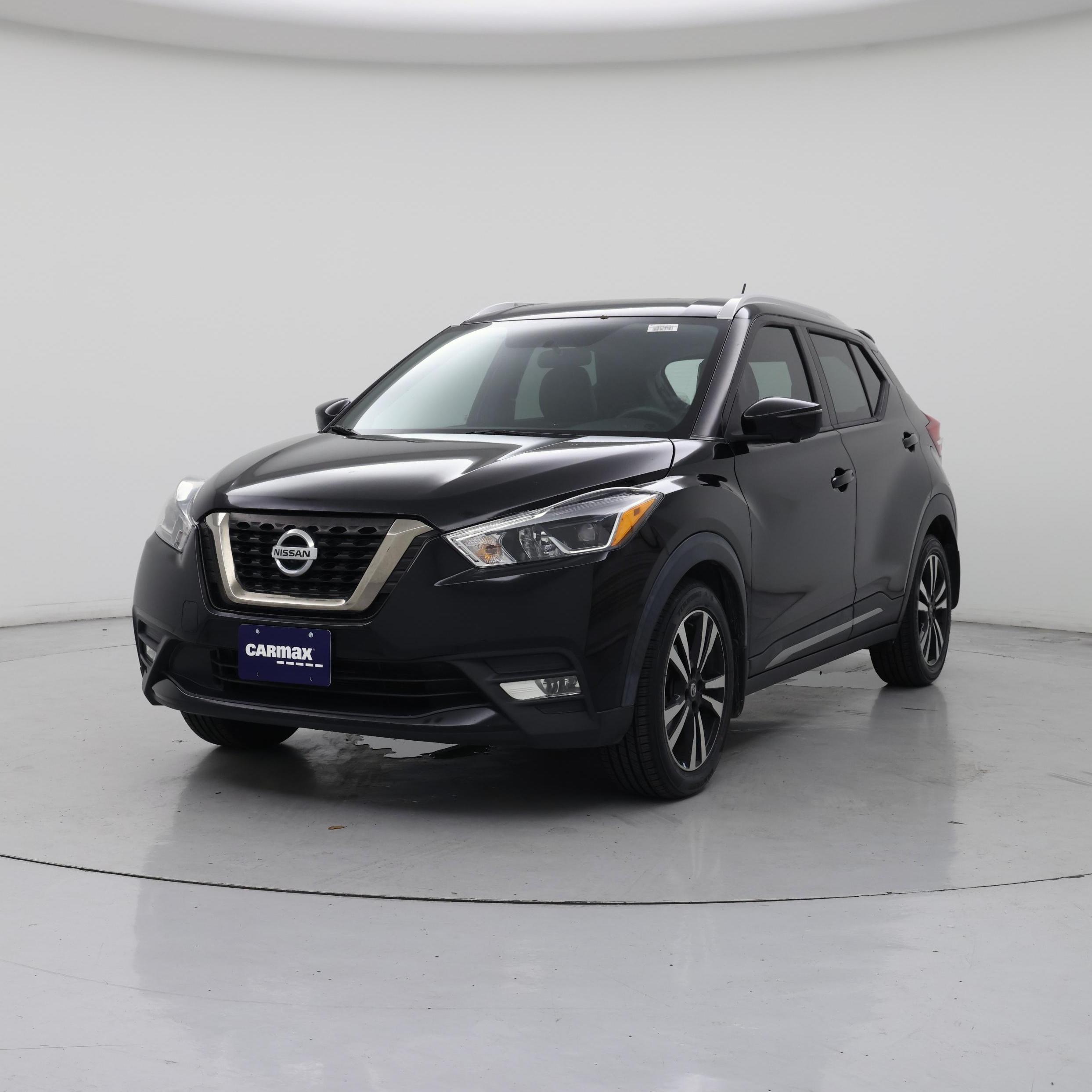 Thumbnail: 2019 Nissan Kicks - 4