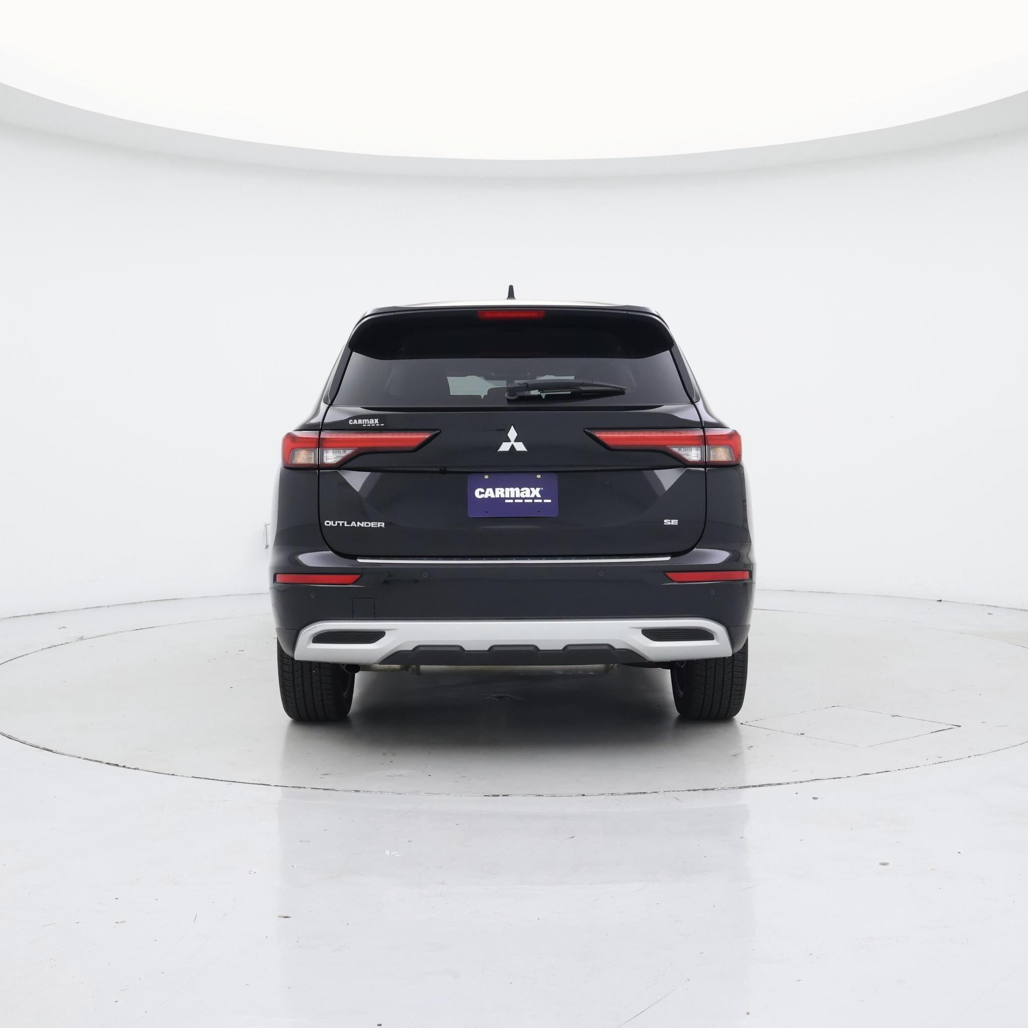 Thumbnail: 2024 Mitsubishi Outlander - 6