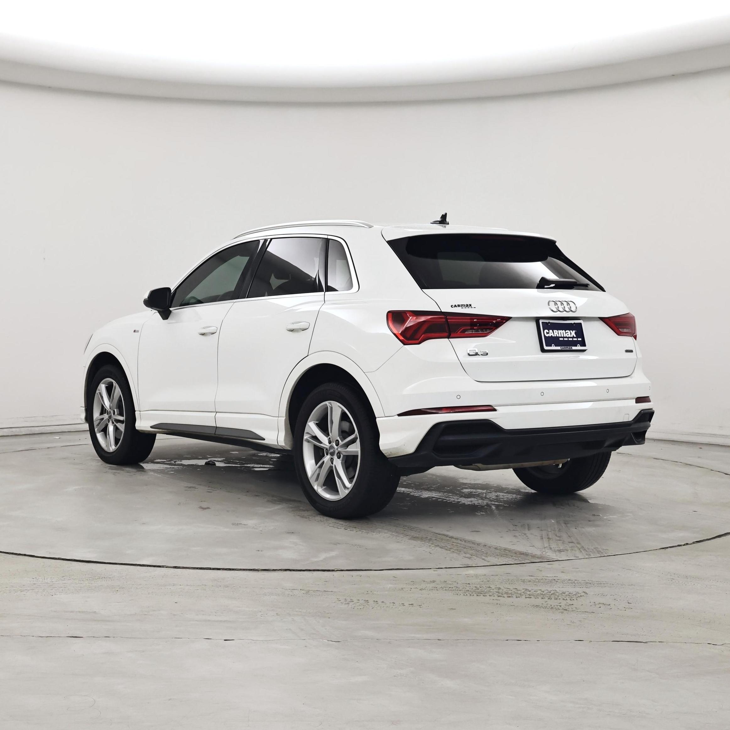 Thumbnail: 2020 Audi Q3 - 2