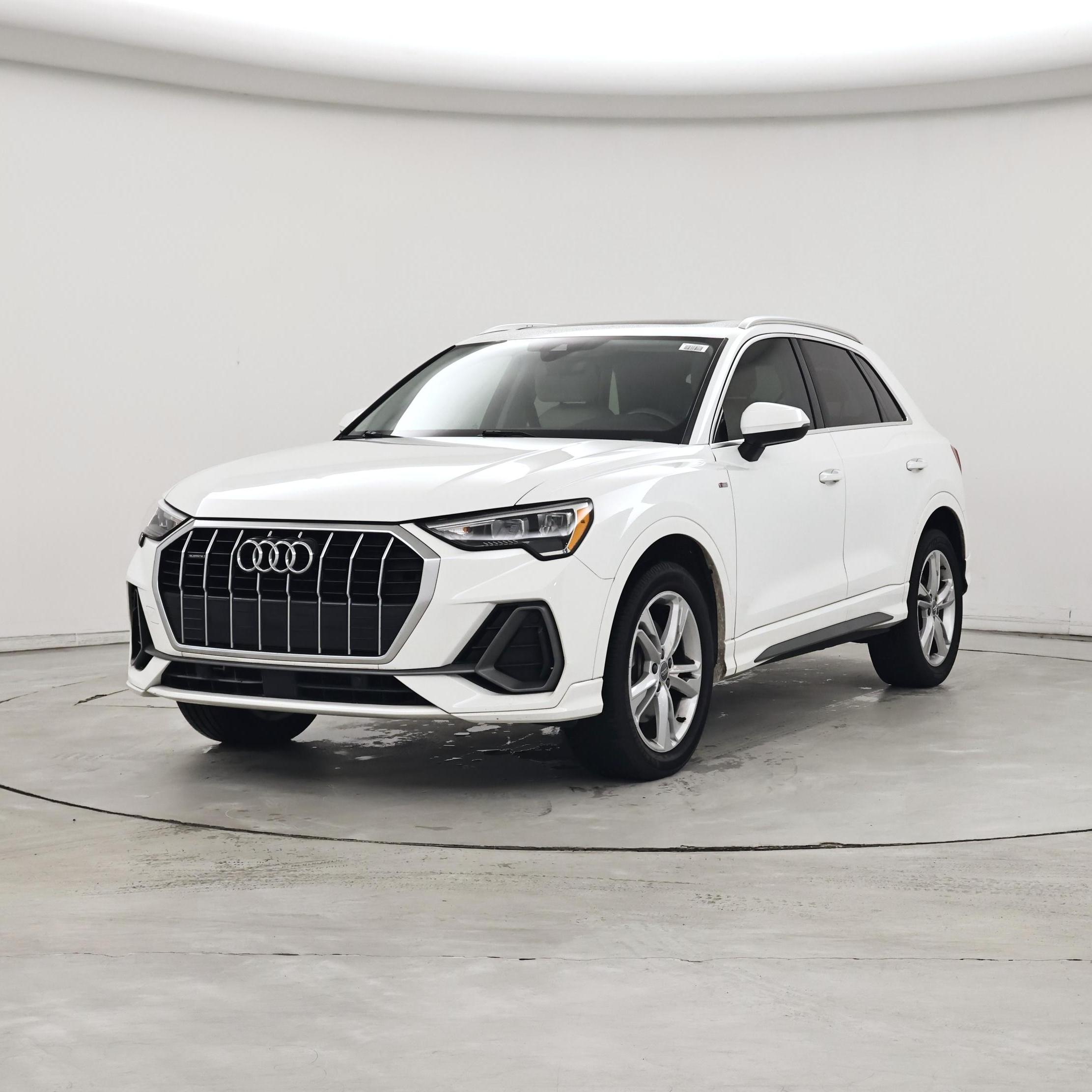 Thumbnail: 2020 Audi Q3 - 4