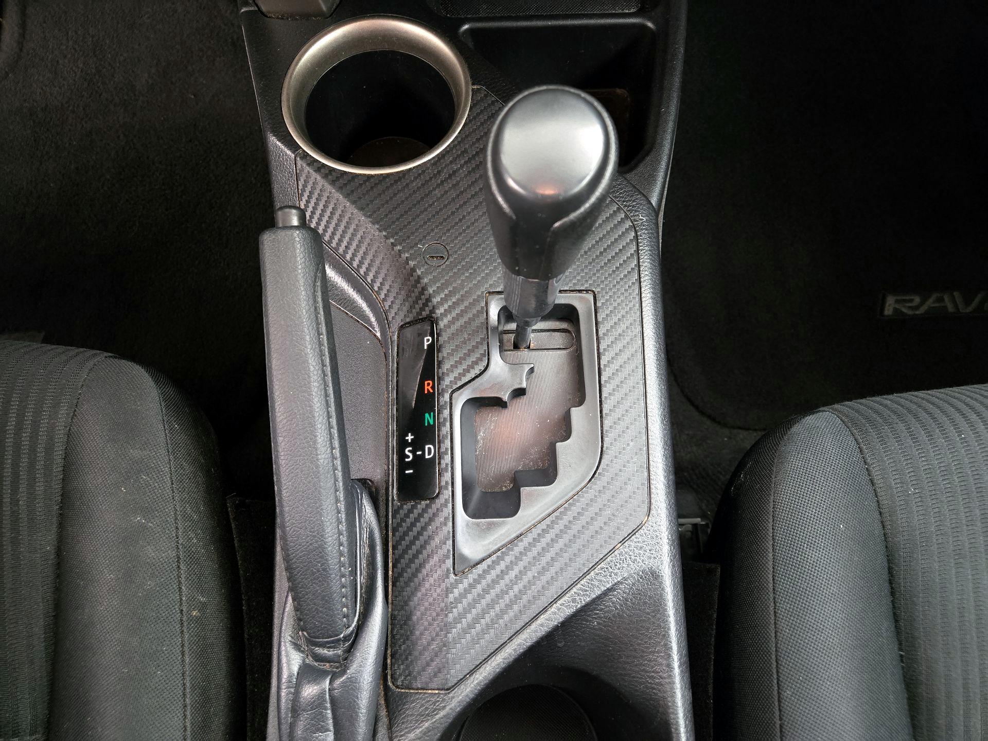 Thumbnail: 2014 Toyota RAV4 - 17