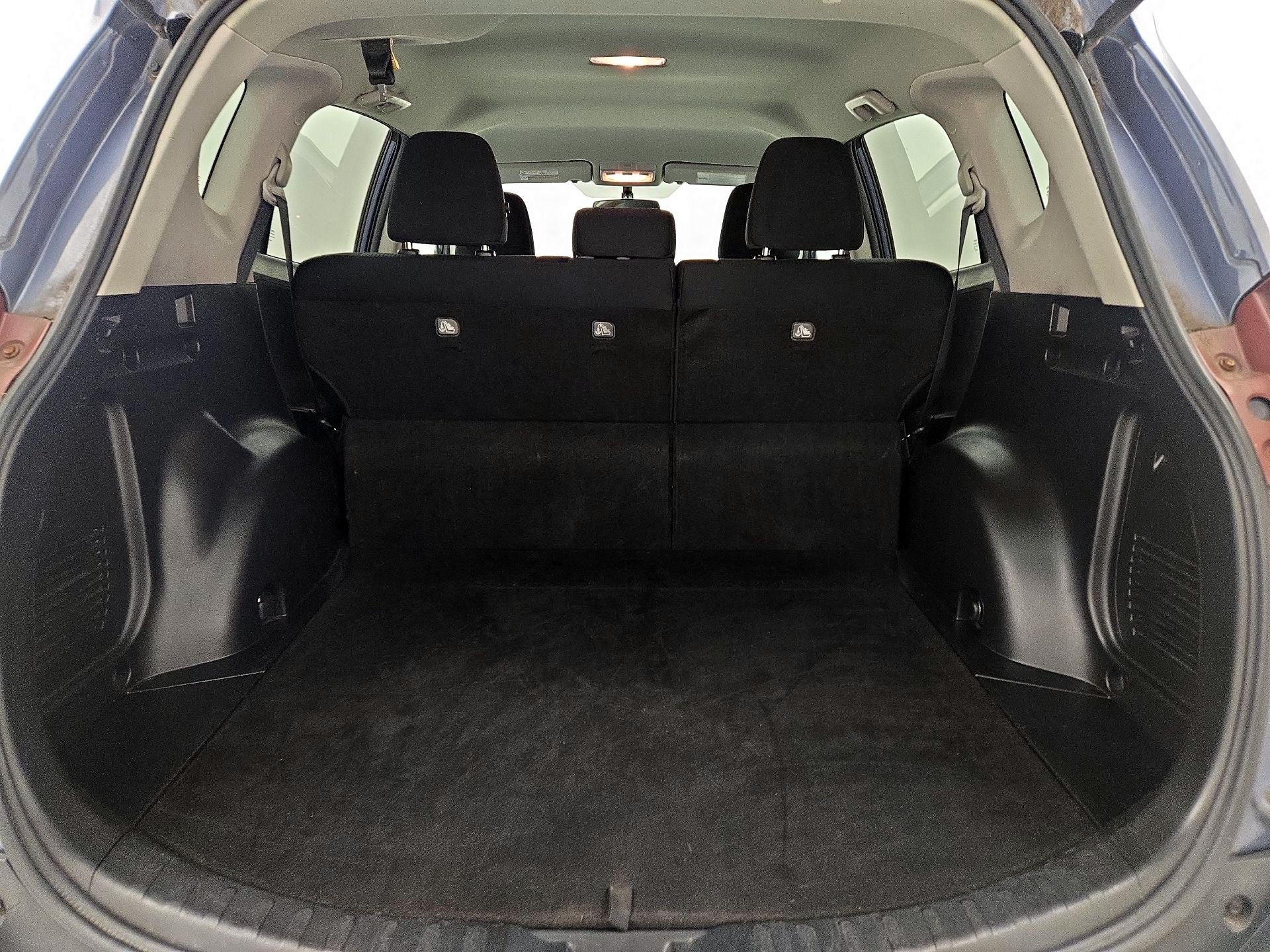 Thumbnail: 2014 Toyota RAV4 - 20