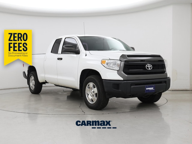 White 2016 Toyota Tundra Pickup Truck Four-Wheel Drive Automatic