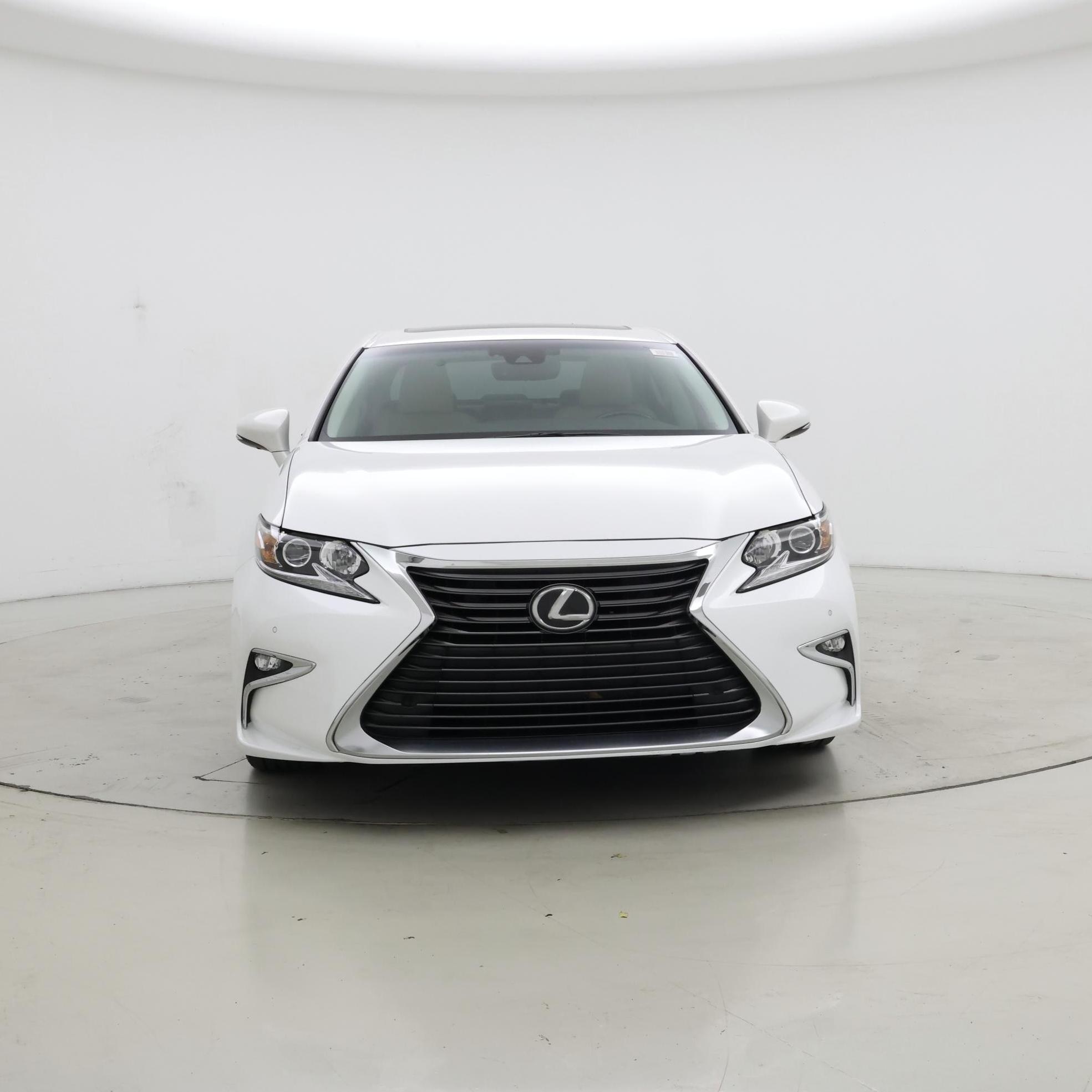 Thumbnail: 2018 Lexus ES - 5