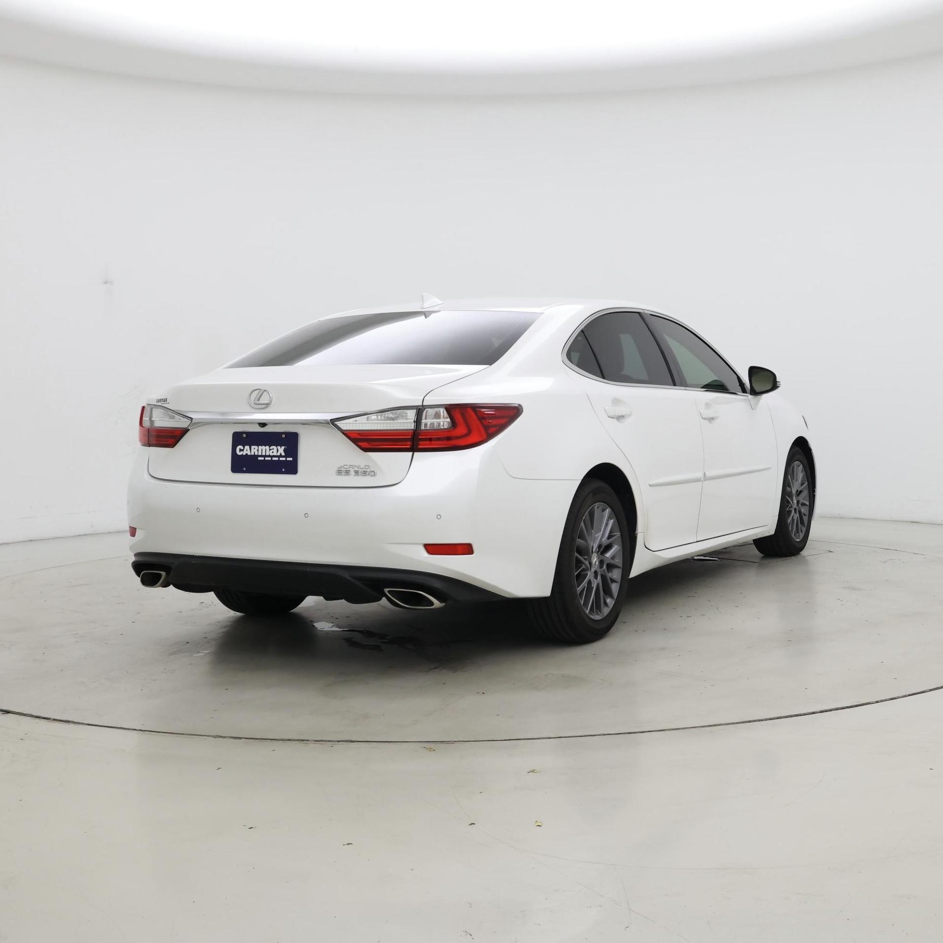 Thumbnail: 2018 Lexus ES - 8