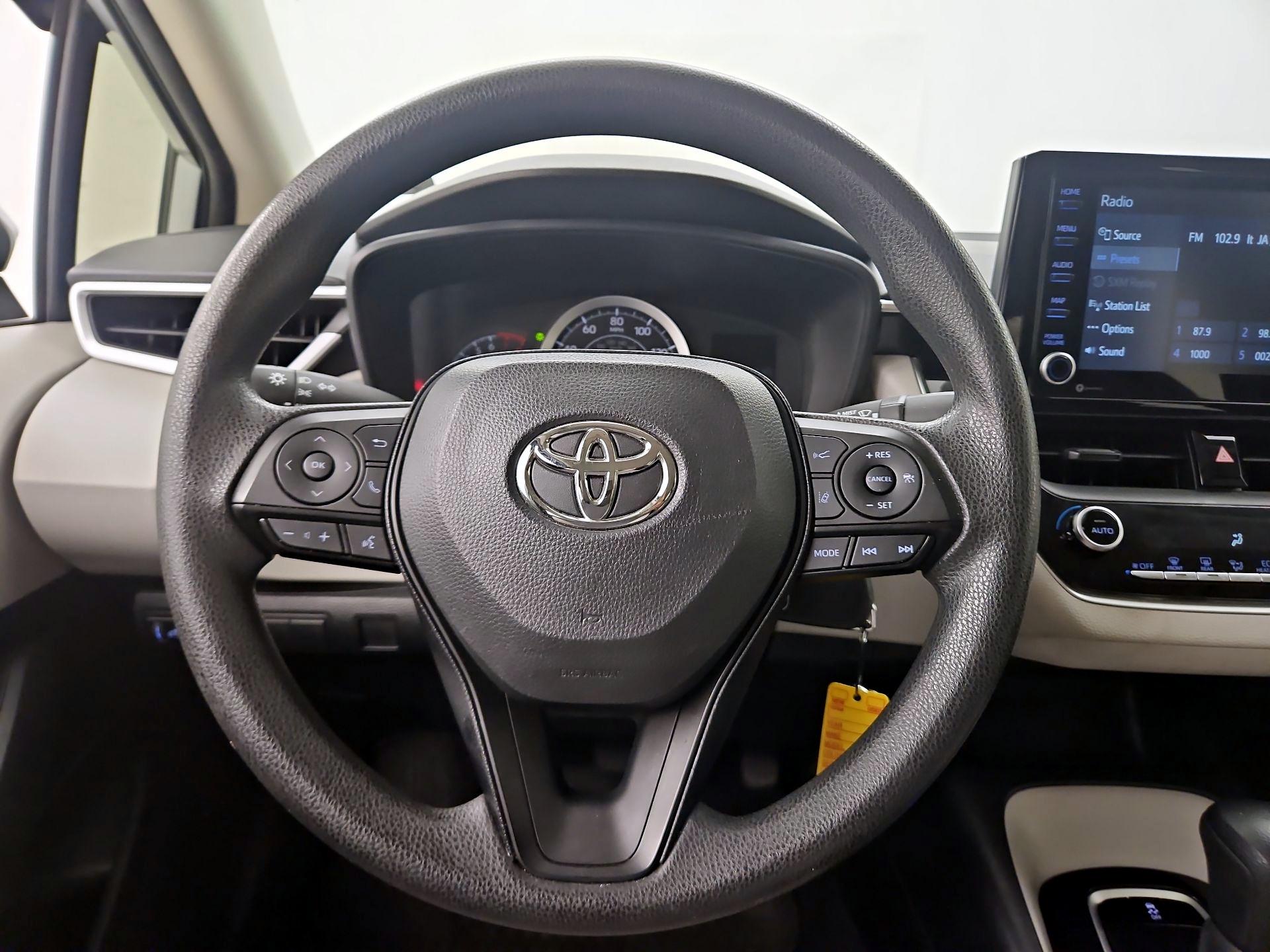 Thumbnail: 2022 Toyota Corolla - 10