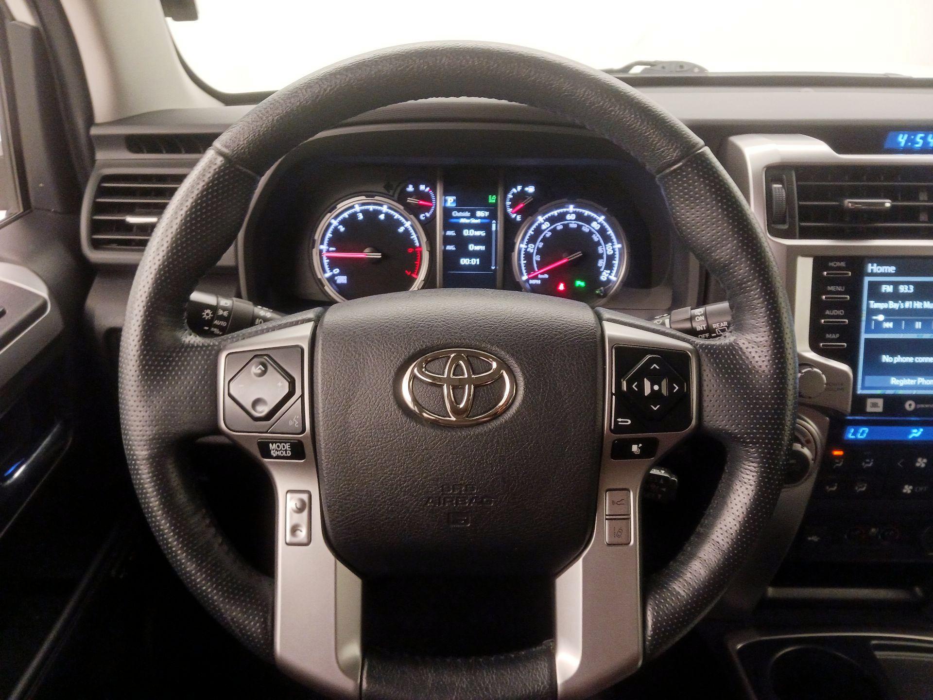 Thumbnail: 2023 Toyota 4Runner - 10