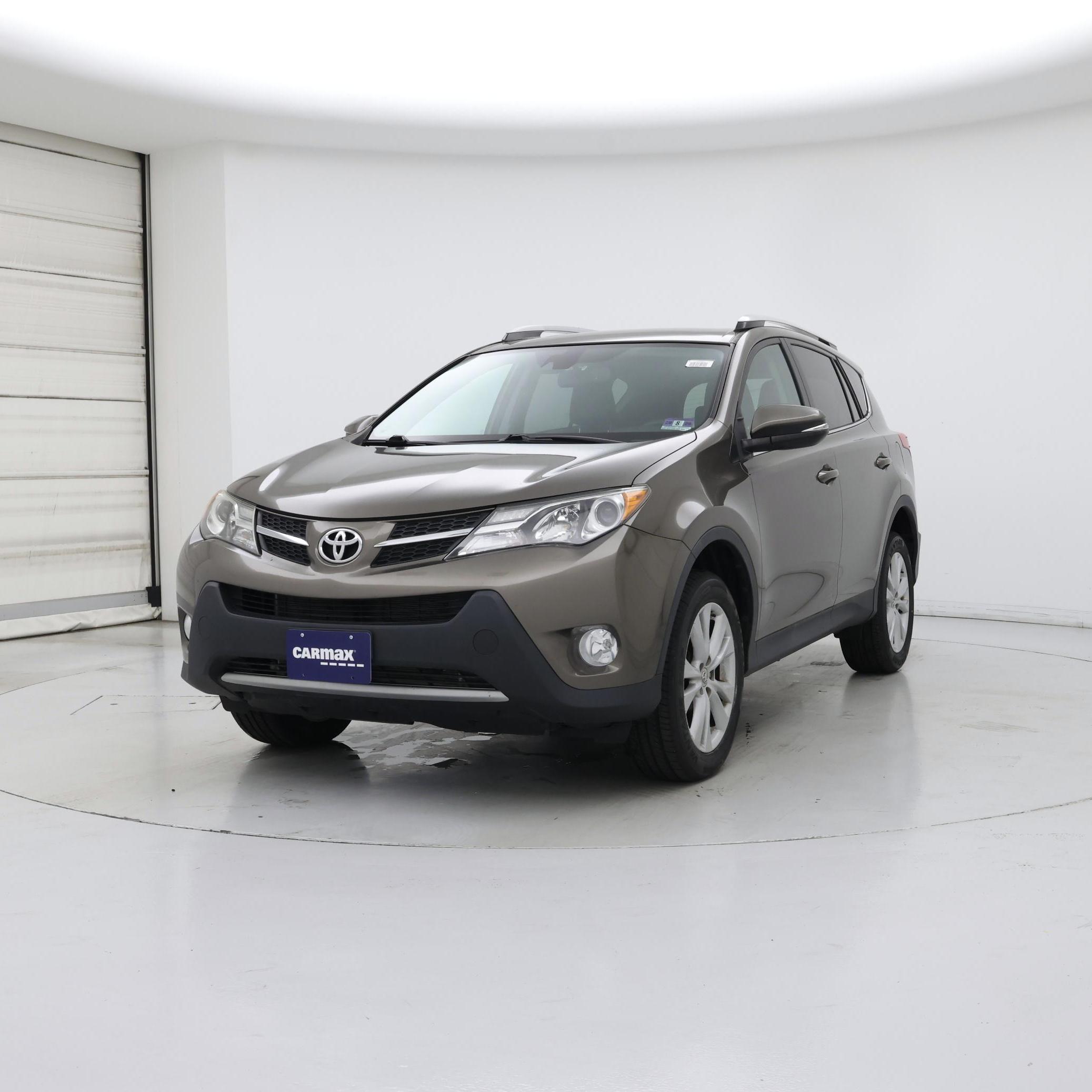 Thumbnail: 2015 Toyota RAV4 - 4