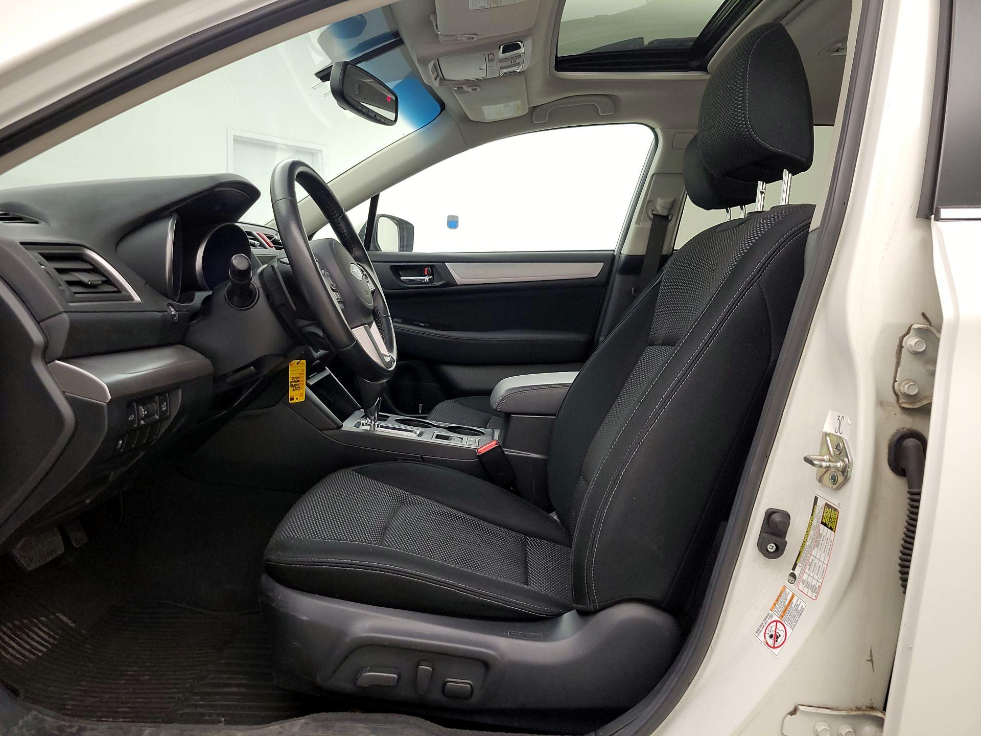 Thumbnail: 2015 Subaru Outback - 11