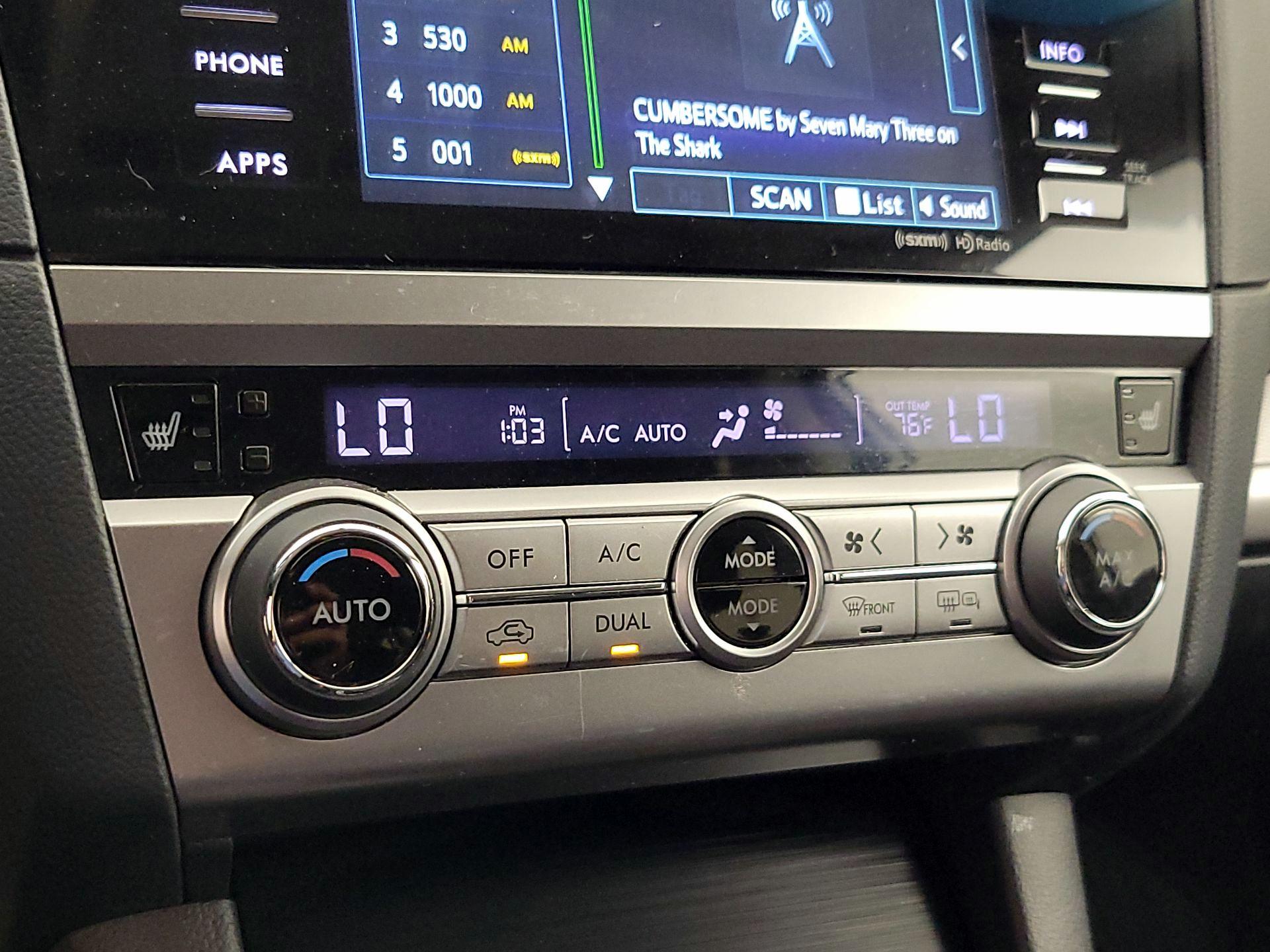 Thumbnail: 2015 Subaru Outback - 16