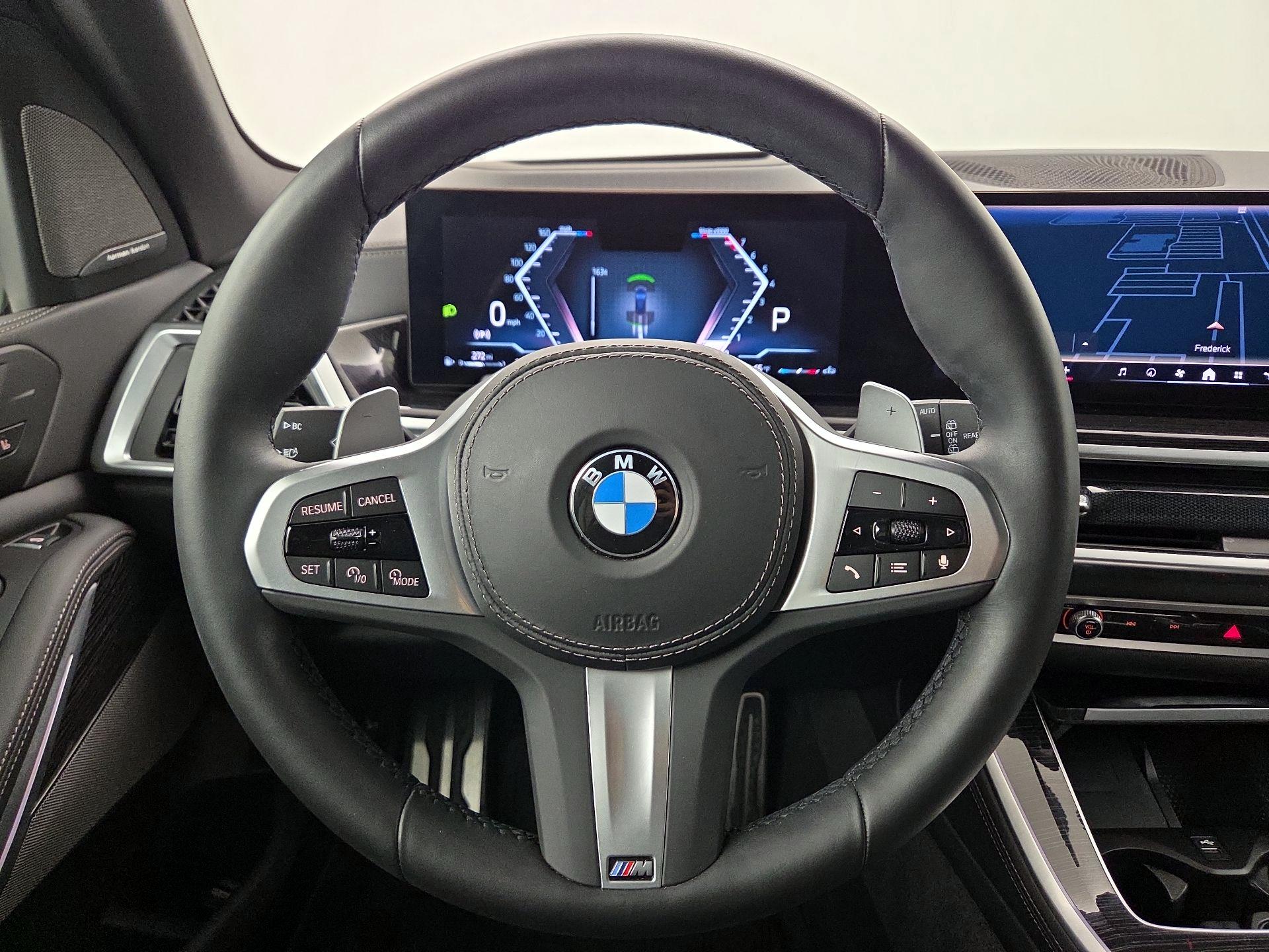 Thumbnail: 2024 BMW X5 - 10