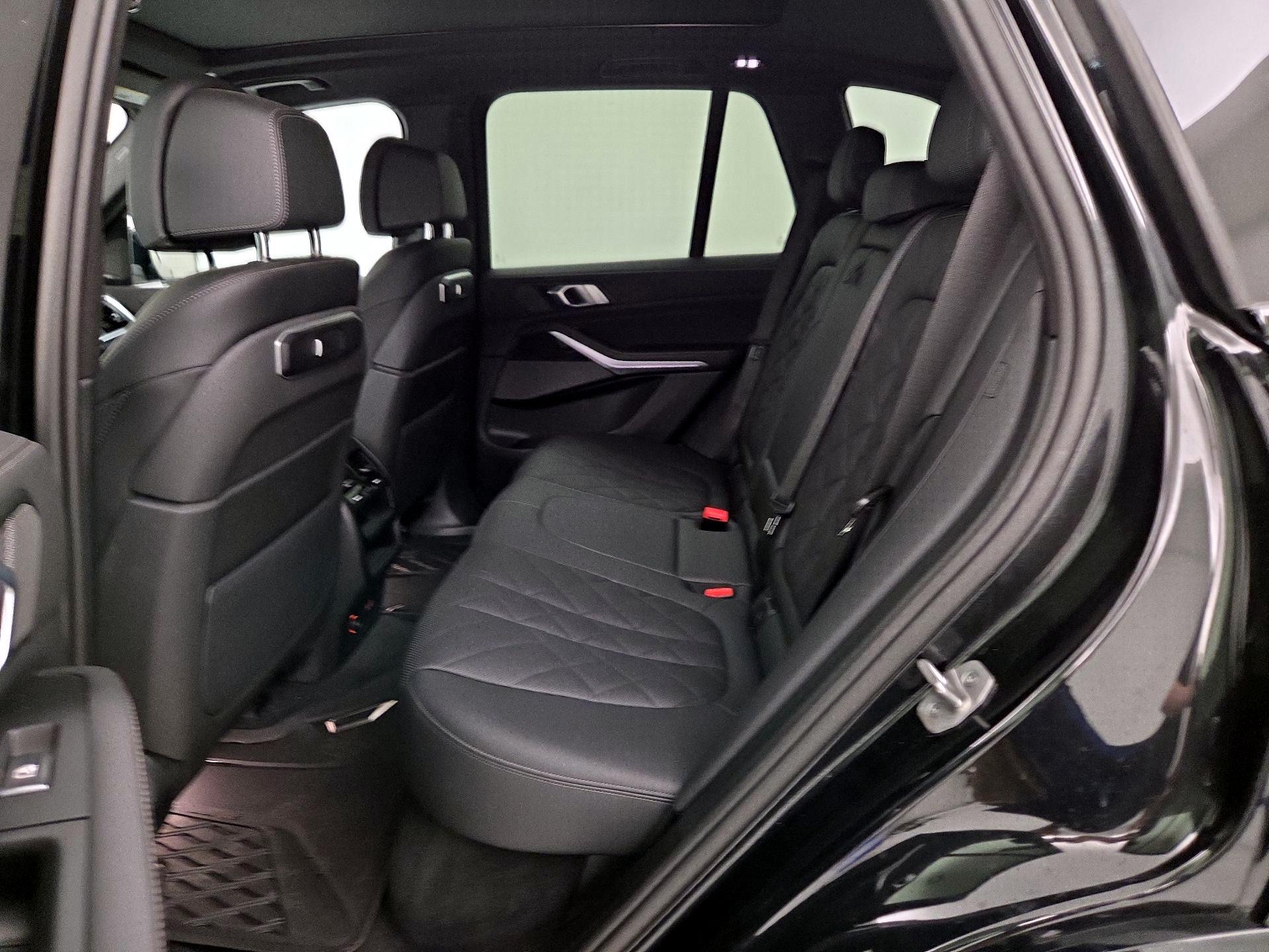 Thumbnail: 2024 BMW X5 - 20