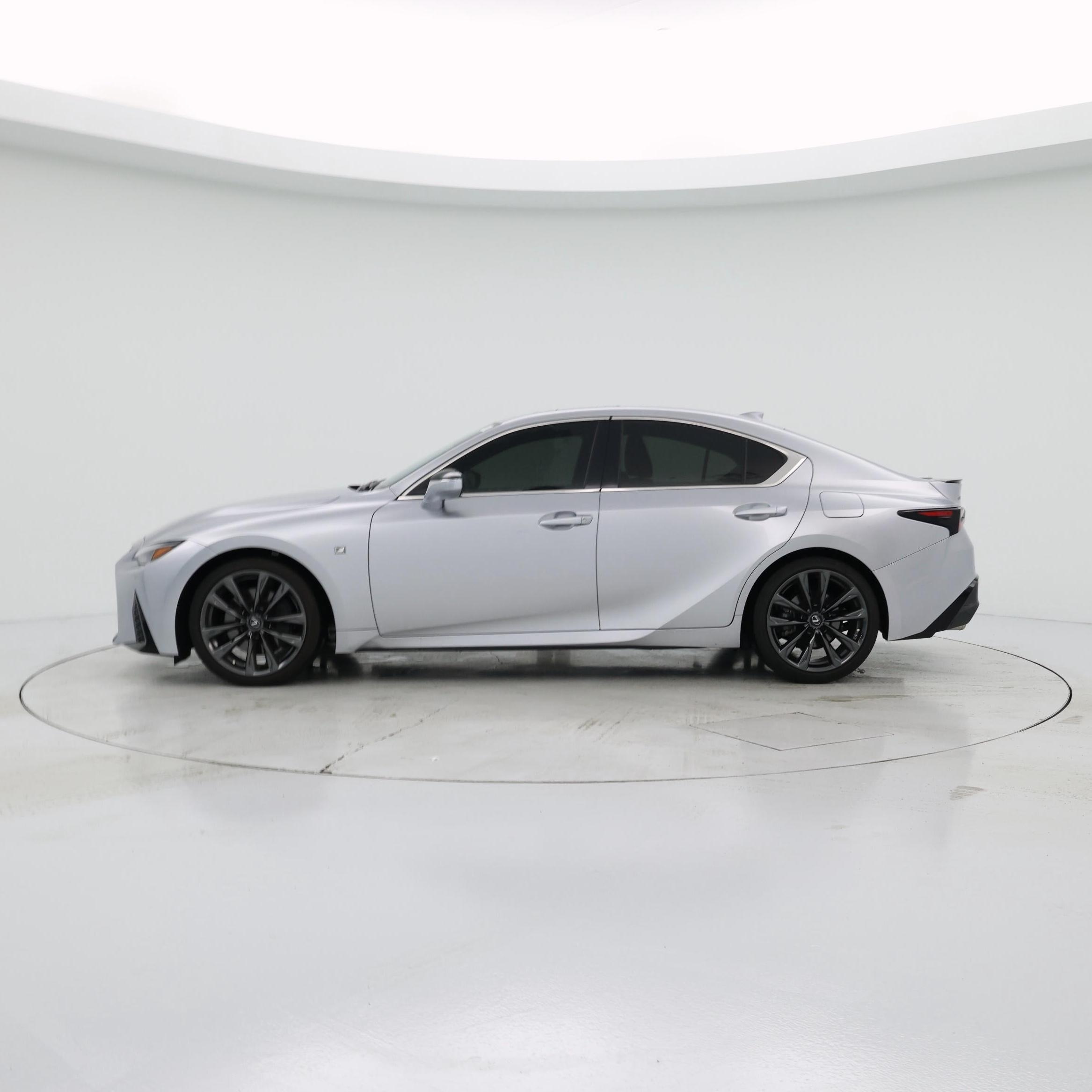 Thumbnail: 2023 Lexus IS - 3