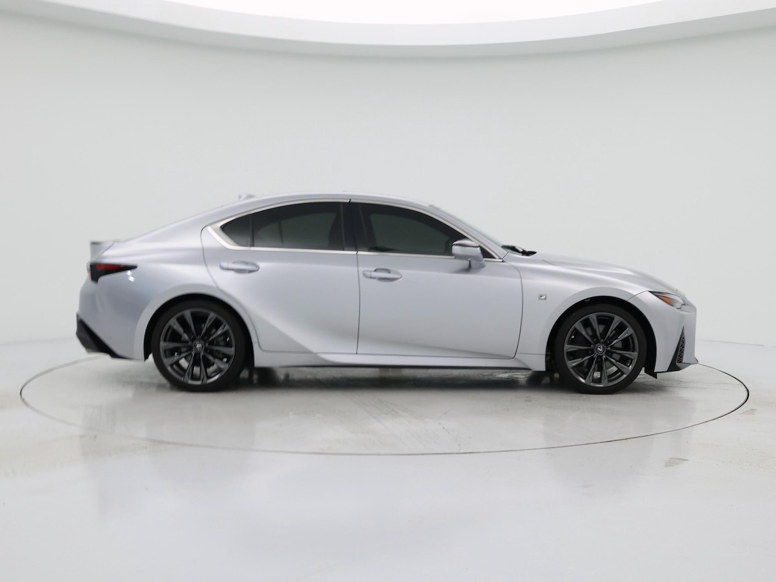 2023 Lexus IS 350 F SPORT - Photo 8