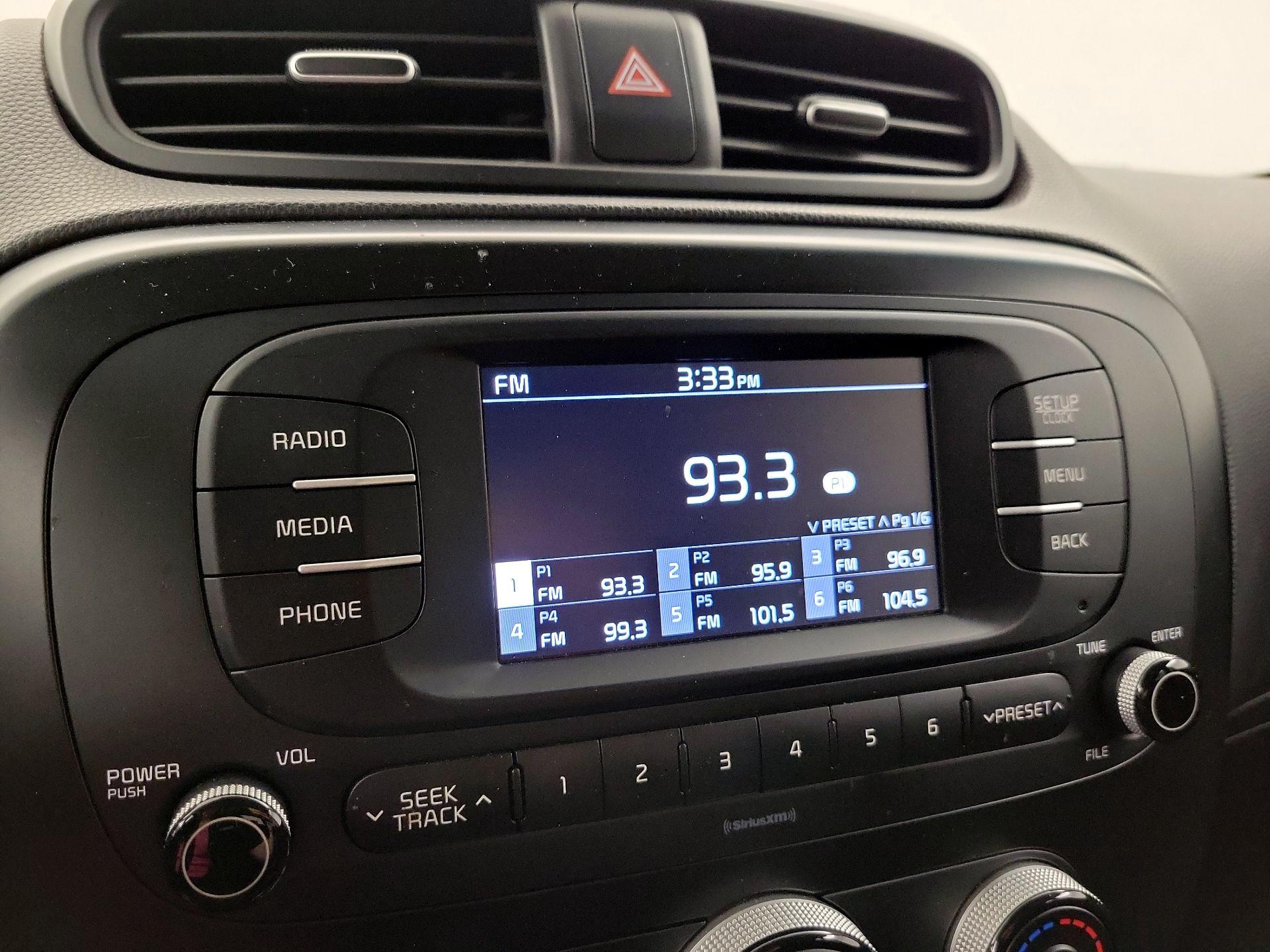Thumbnail: 2018 Kia Soul - 14