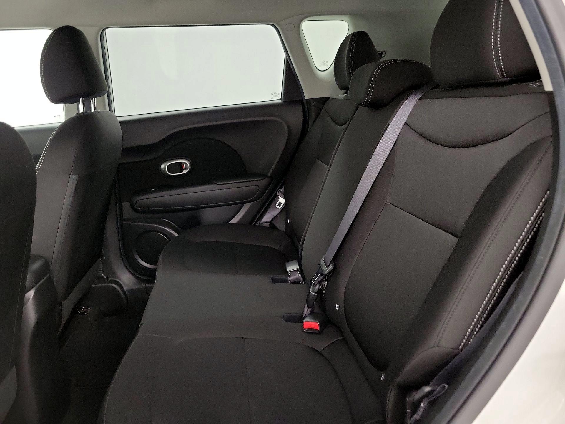 Thumbnail: 2018 Kia Soul - 18