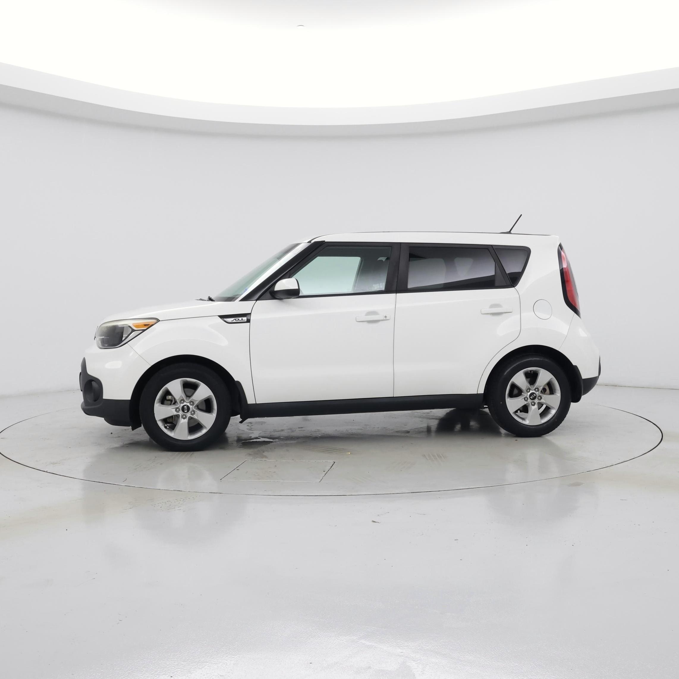 Thumbnail: 2018 Kia Soul - 3