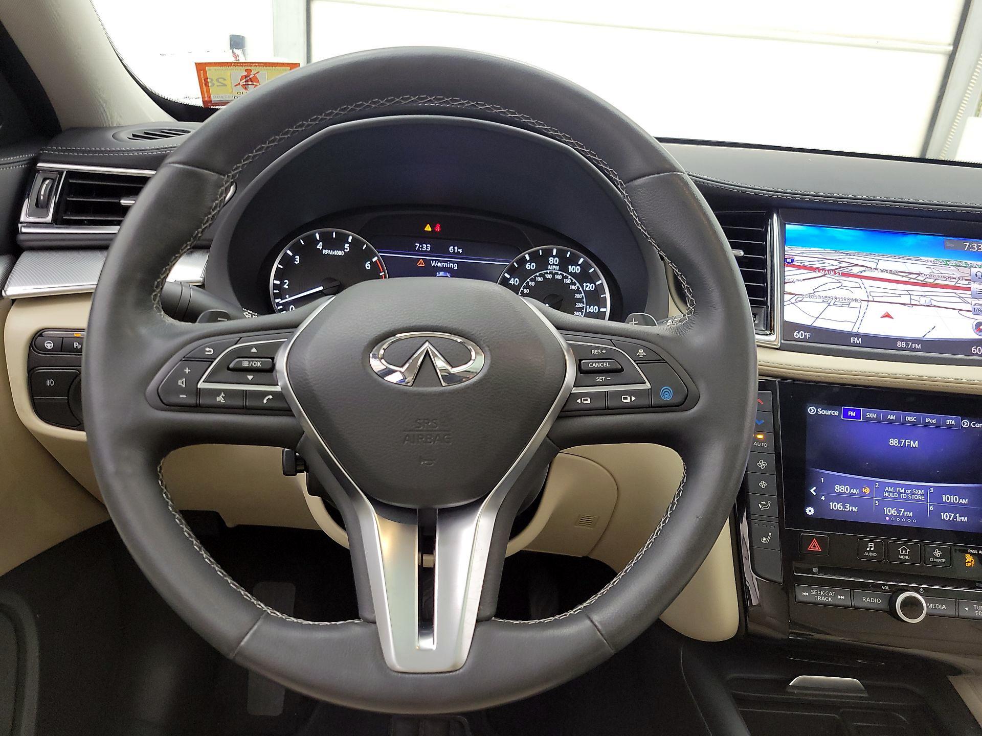 Thumbnail: 2019 INFINITI QX50 - 10