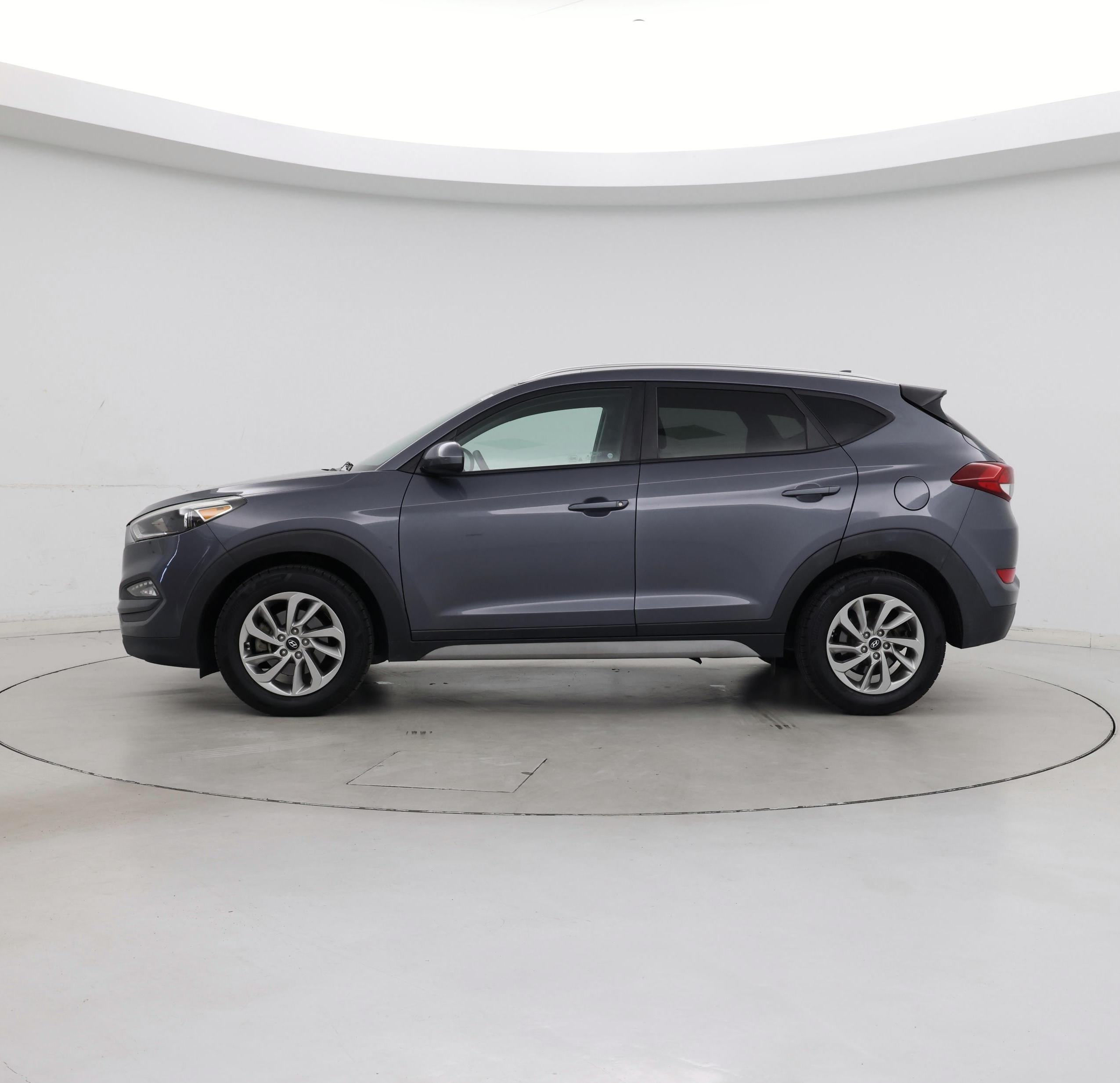 Thumbnail: 2018 Hyundai Tucson - 3