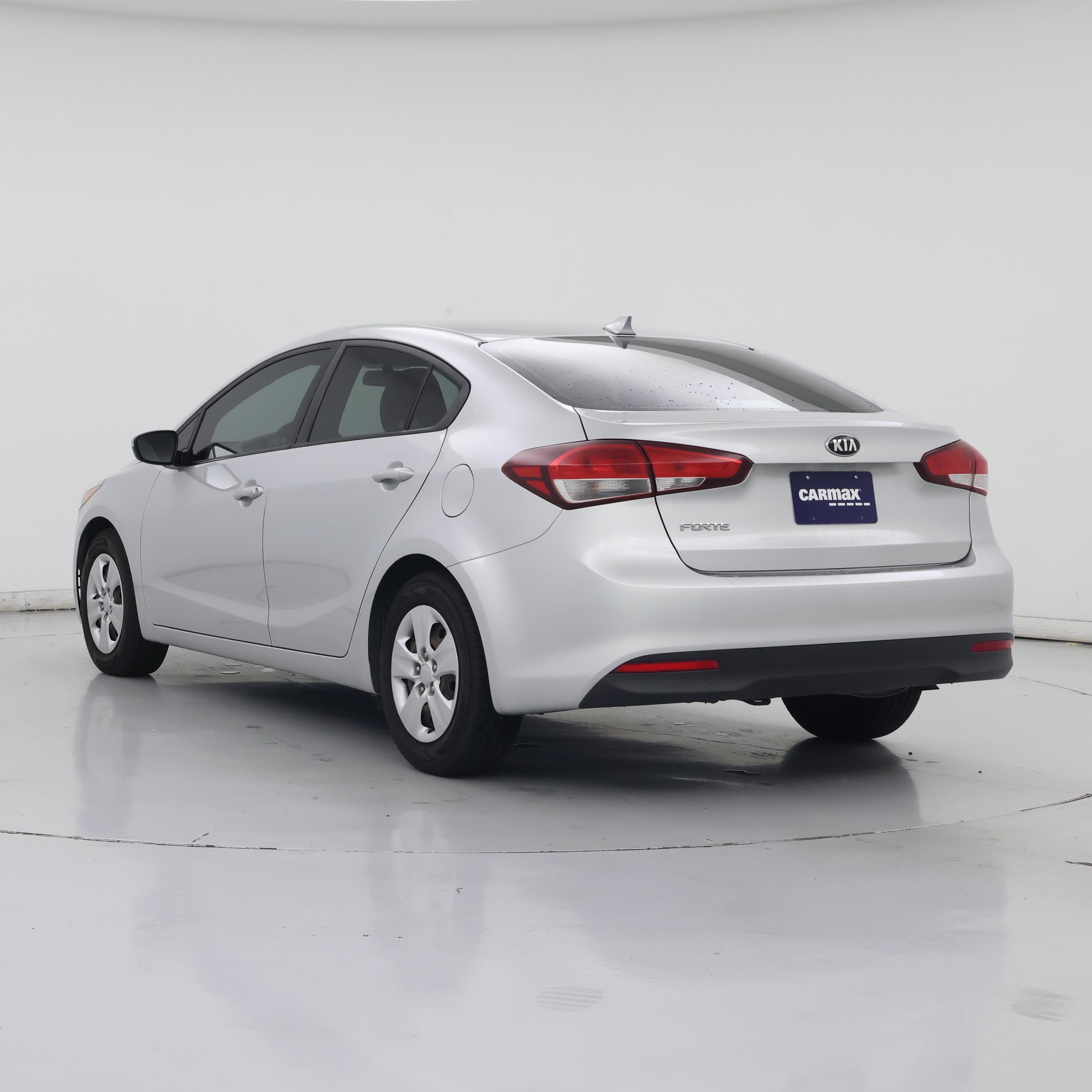 Thumbnail: 2018 Kia Forte - 2