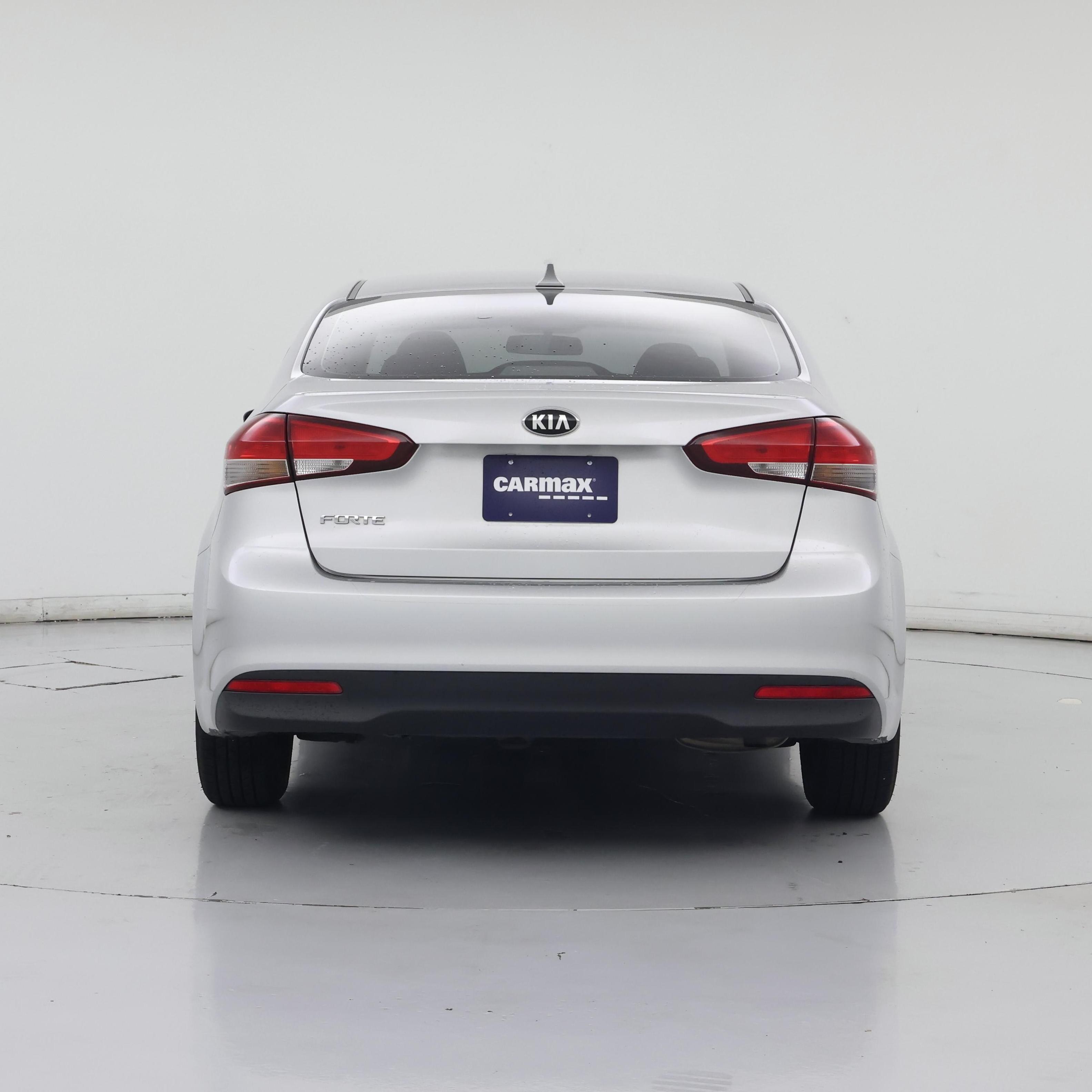 Thumbnail: 2018 Kia Forte - 6