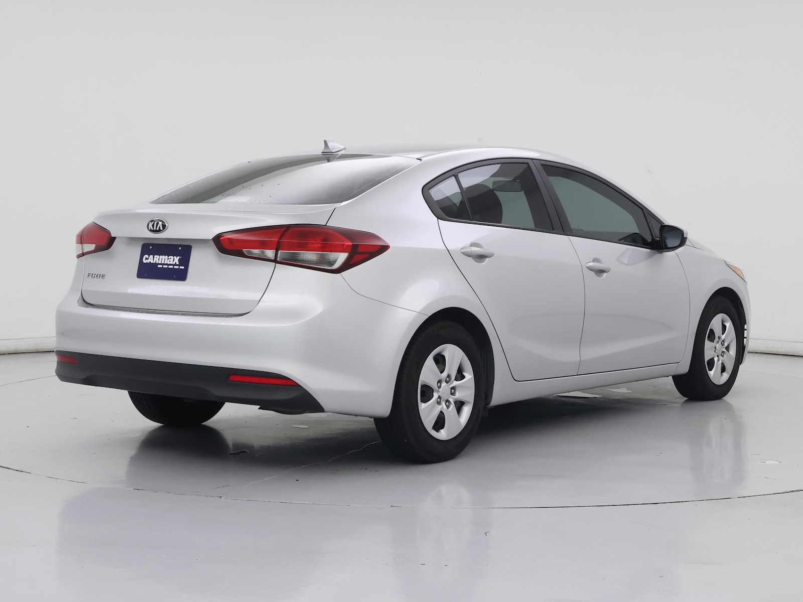 2018 Kia FORTE LX - Photo 9