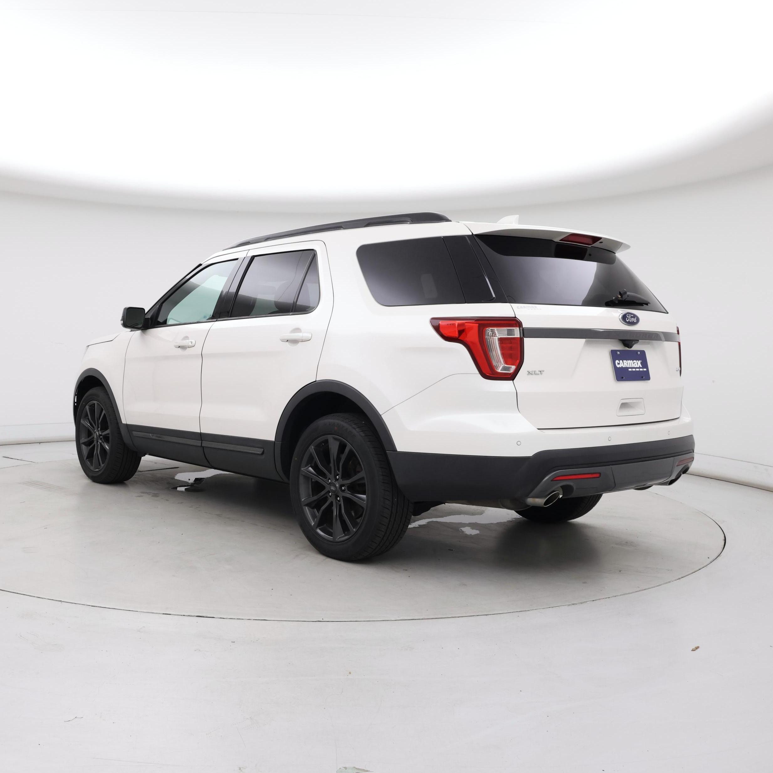 Thumbnail: 2017 Ford Explorer - 2