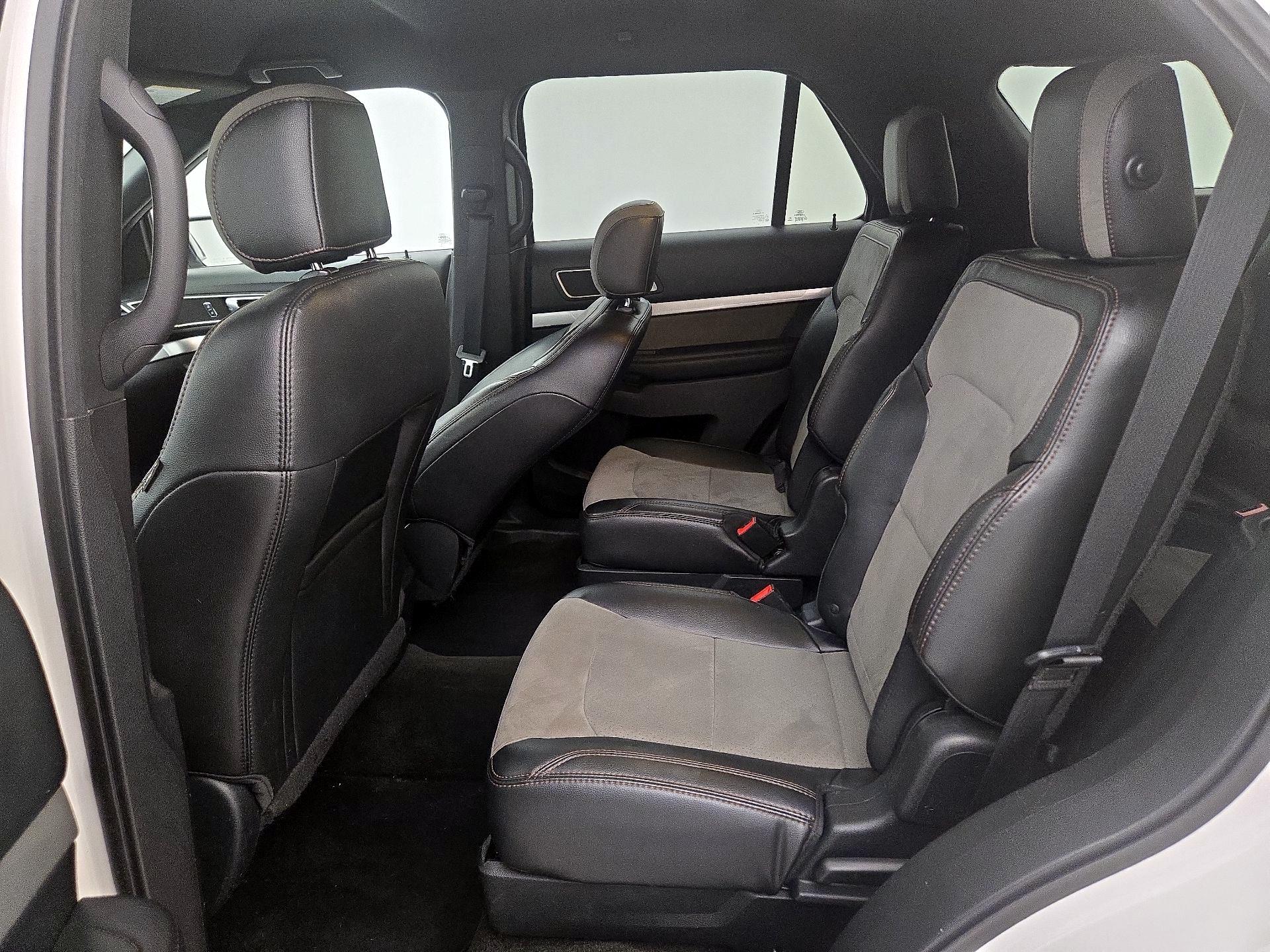 Thumbnail: 2017 Ford Explorer - 20