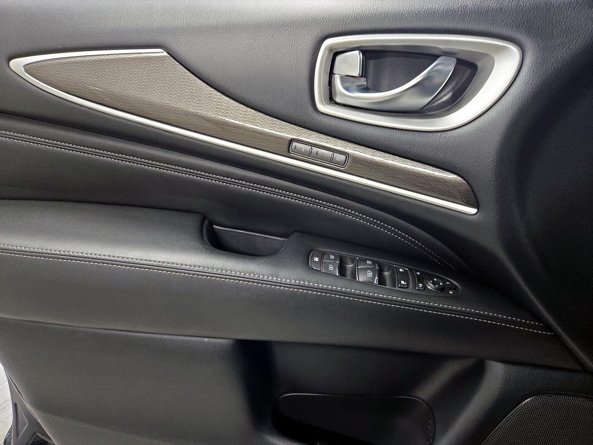 Thumbnail: 2020 INFINITI QX60 - 12