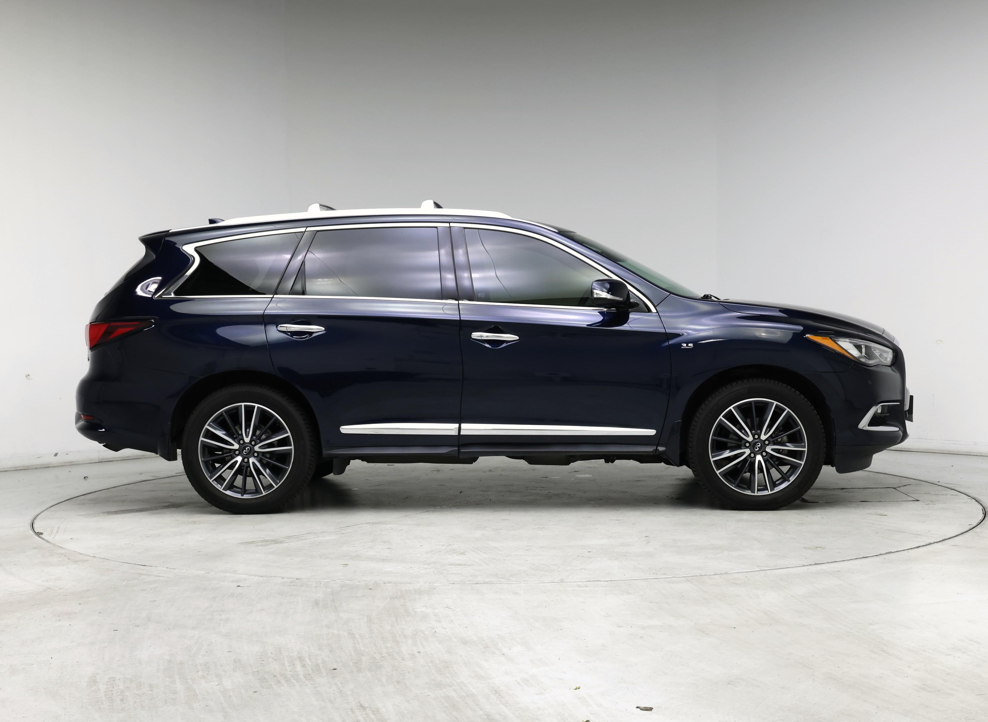 Thumbnail: 2020 INFINITI QX60 - 7