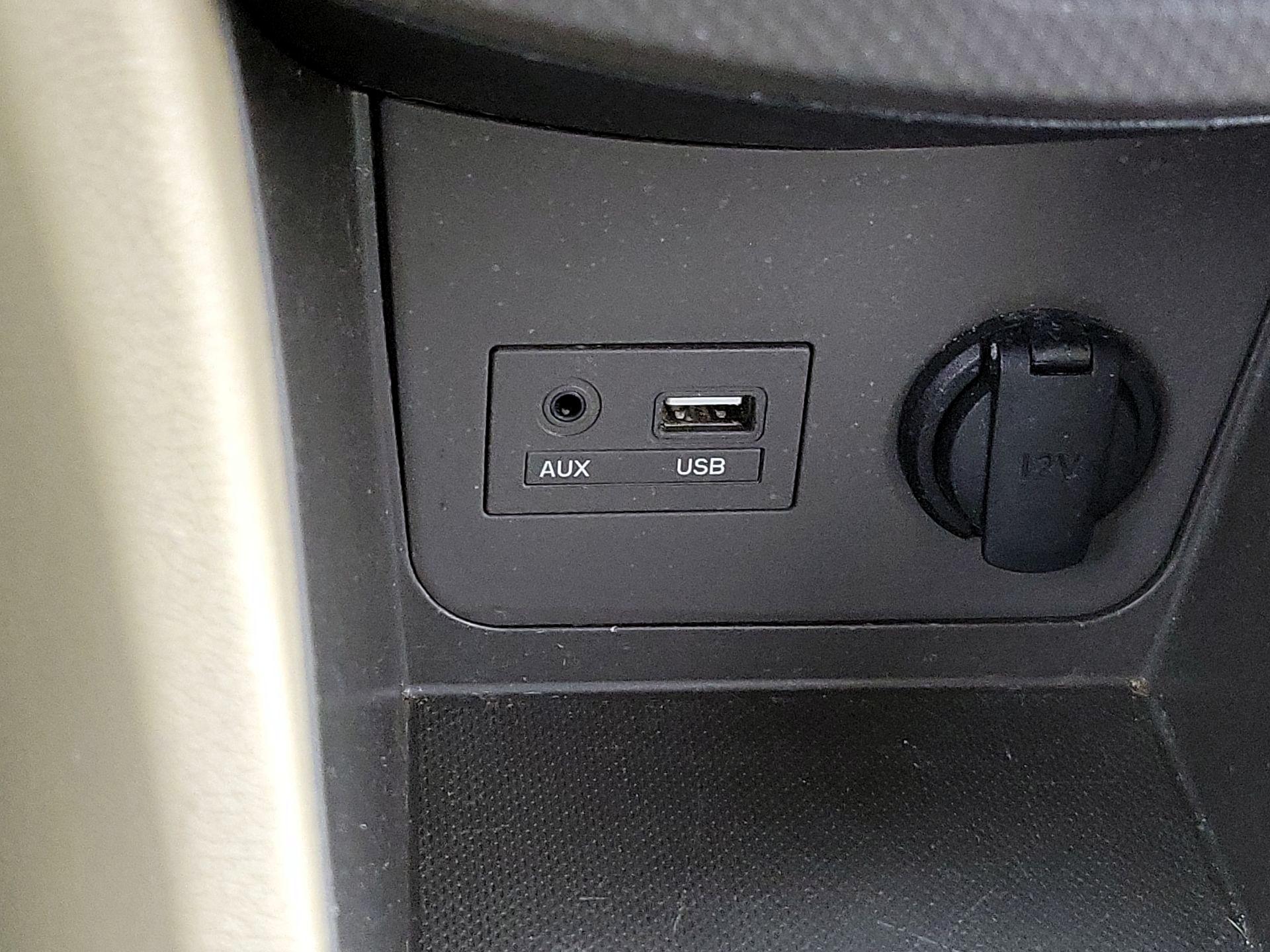 Thumbnail: 2014 Hyundai Accent - 17