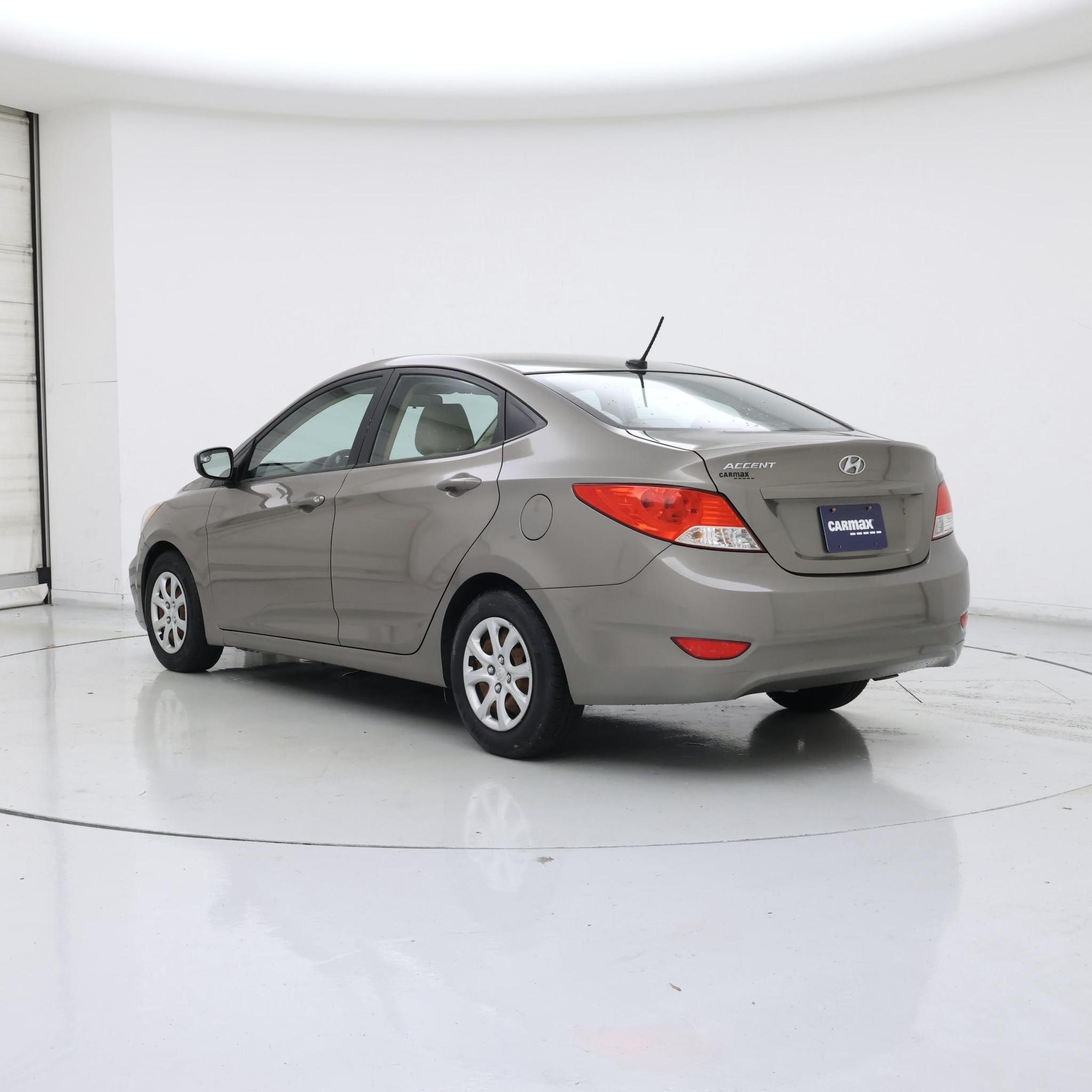 Thumbnail: 2014 Hyundai Accent - 2