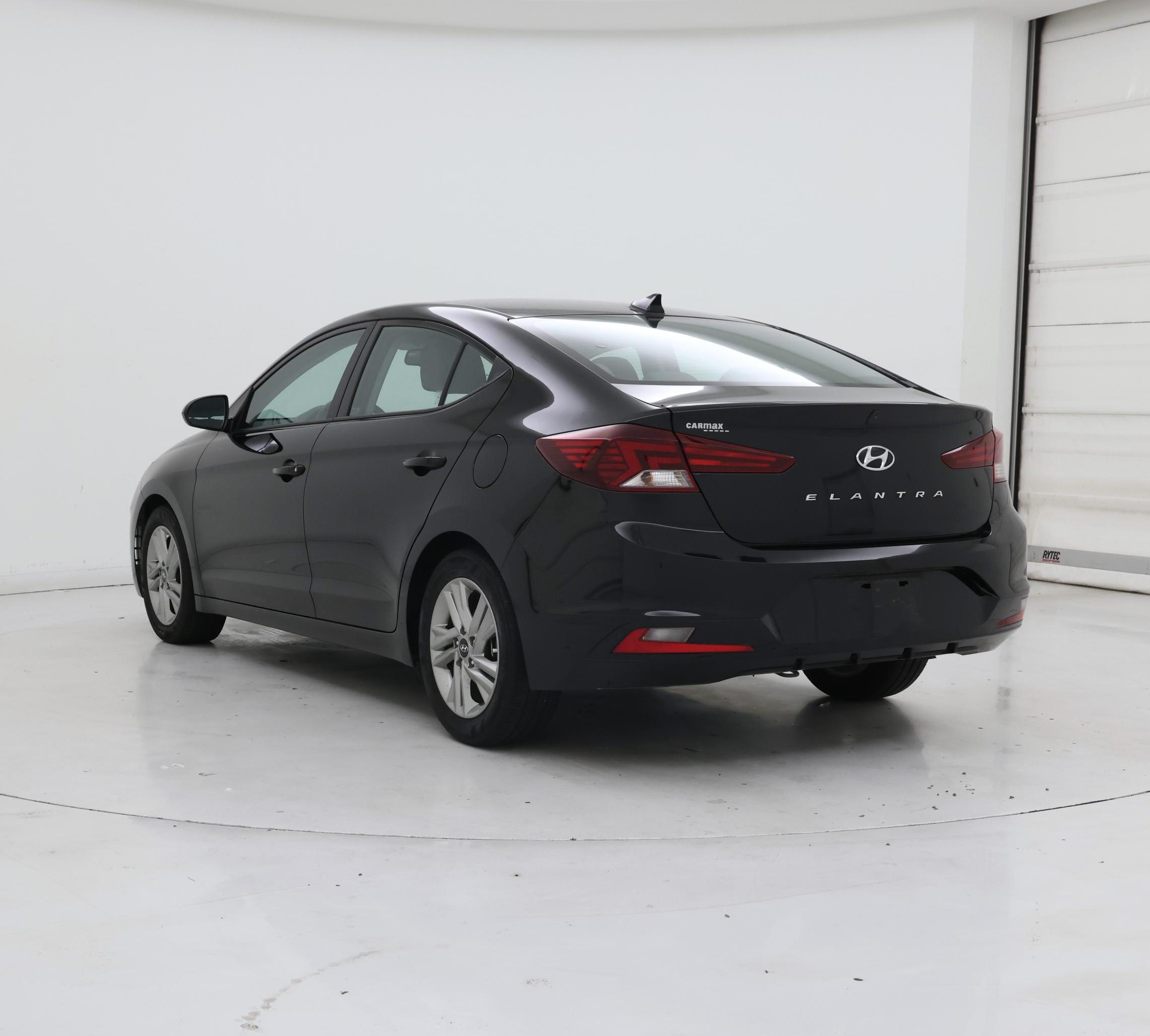 Thumbnail: 2020 Hyundai Elantra - 2