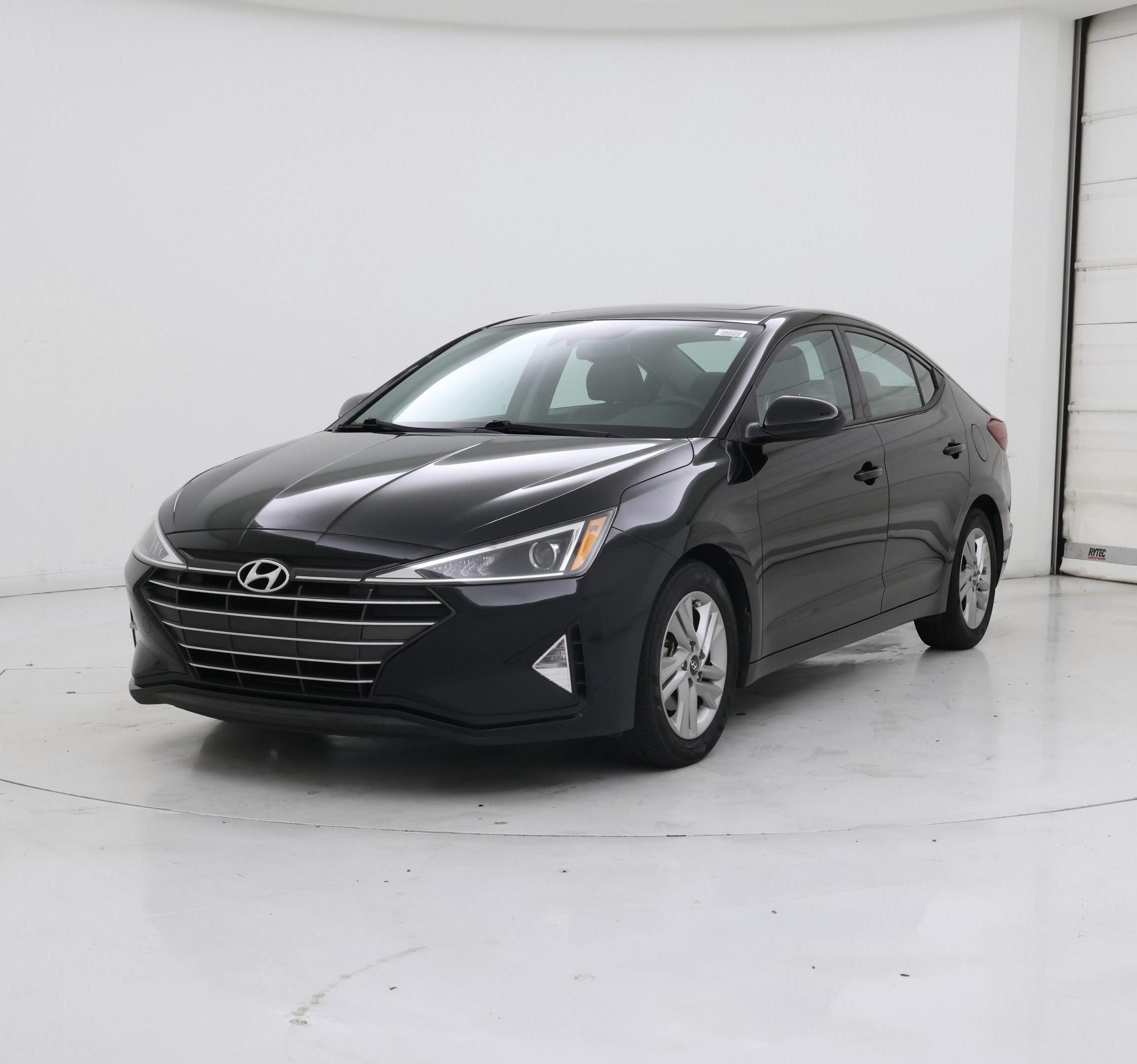 Thumbnail: 2020 Hyundai Elantra - 4