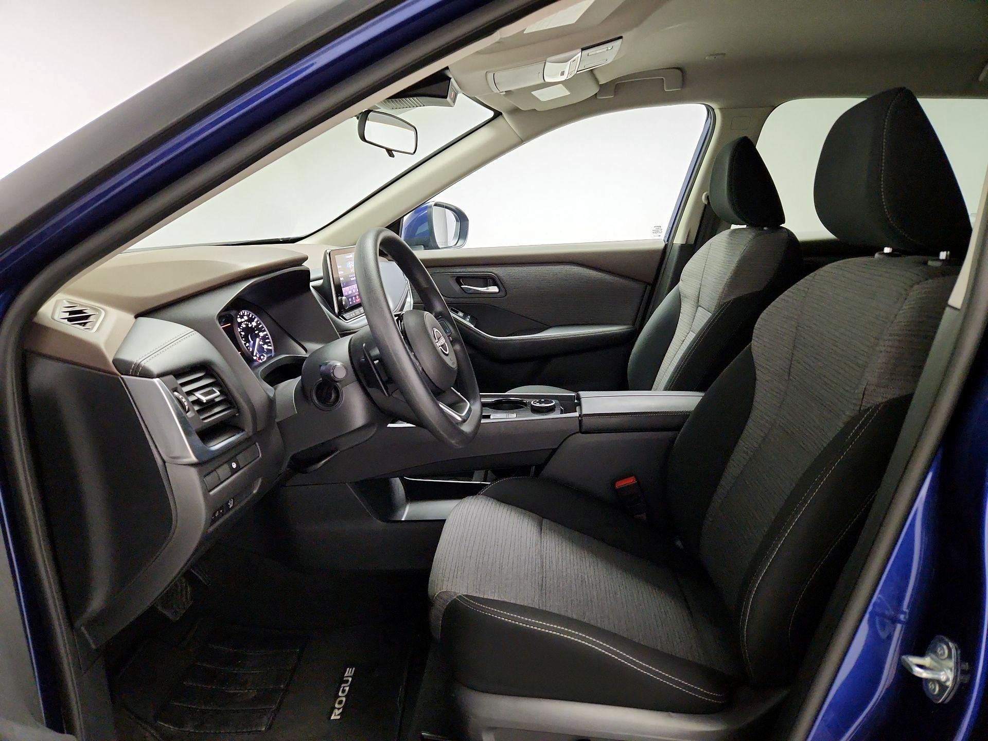 Thumbnail: 2023 Nissan Rogue - 11
