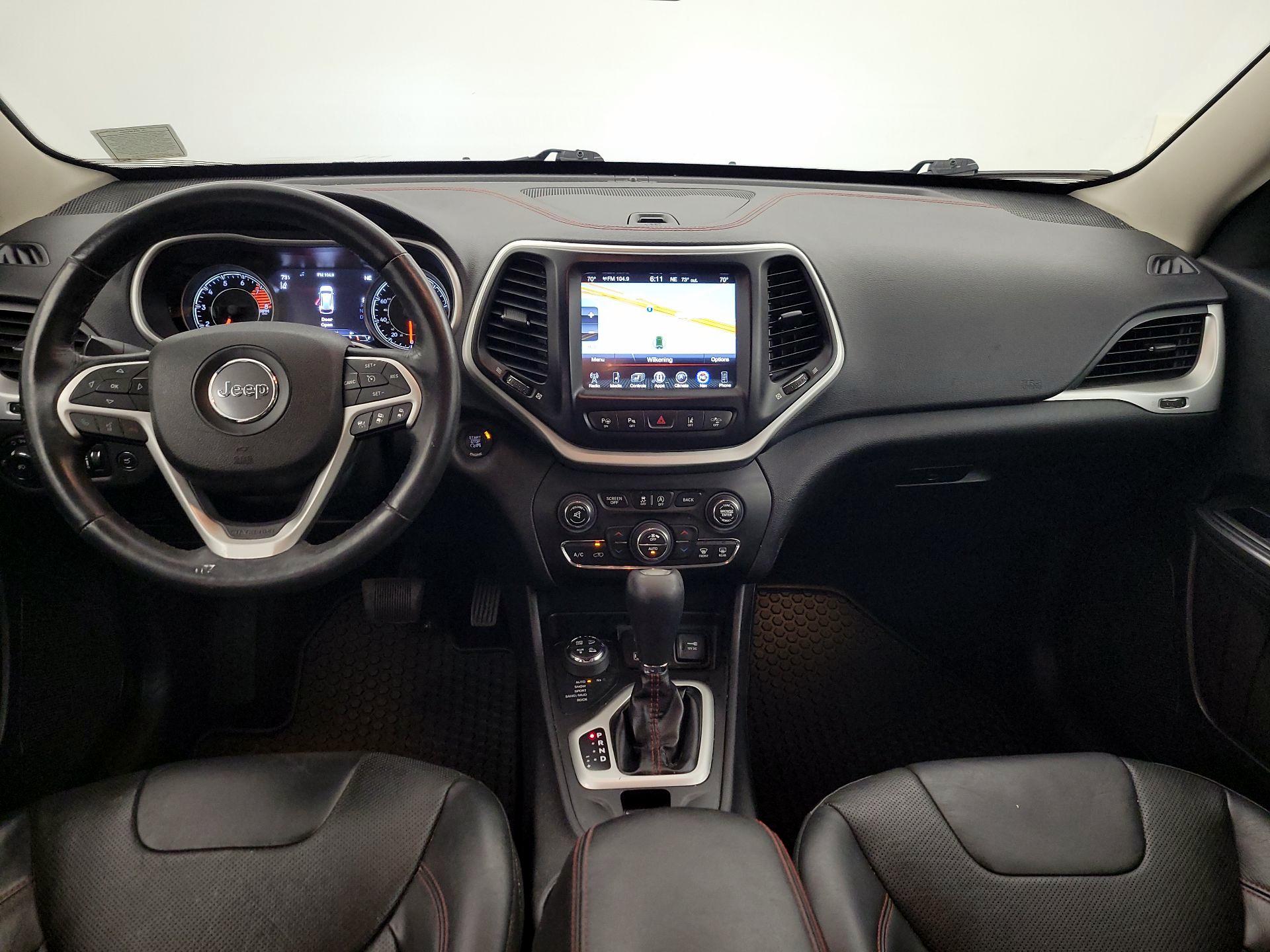 Thumbnail: 2016 Jeep Cherokee - 9