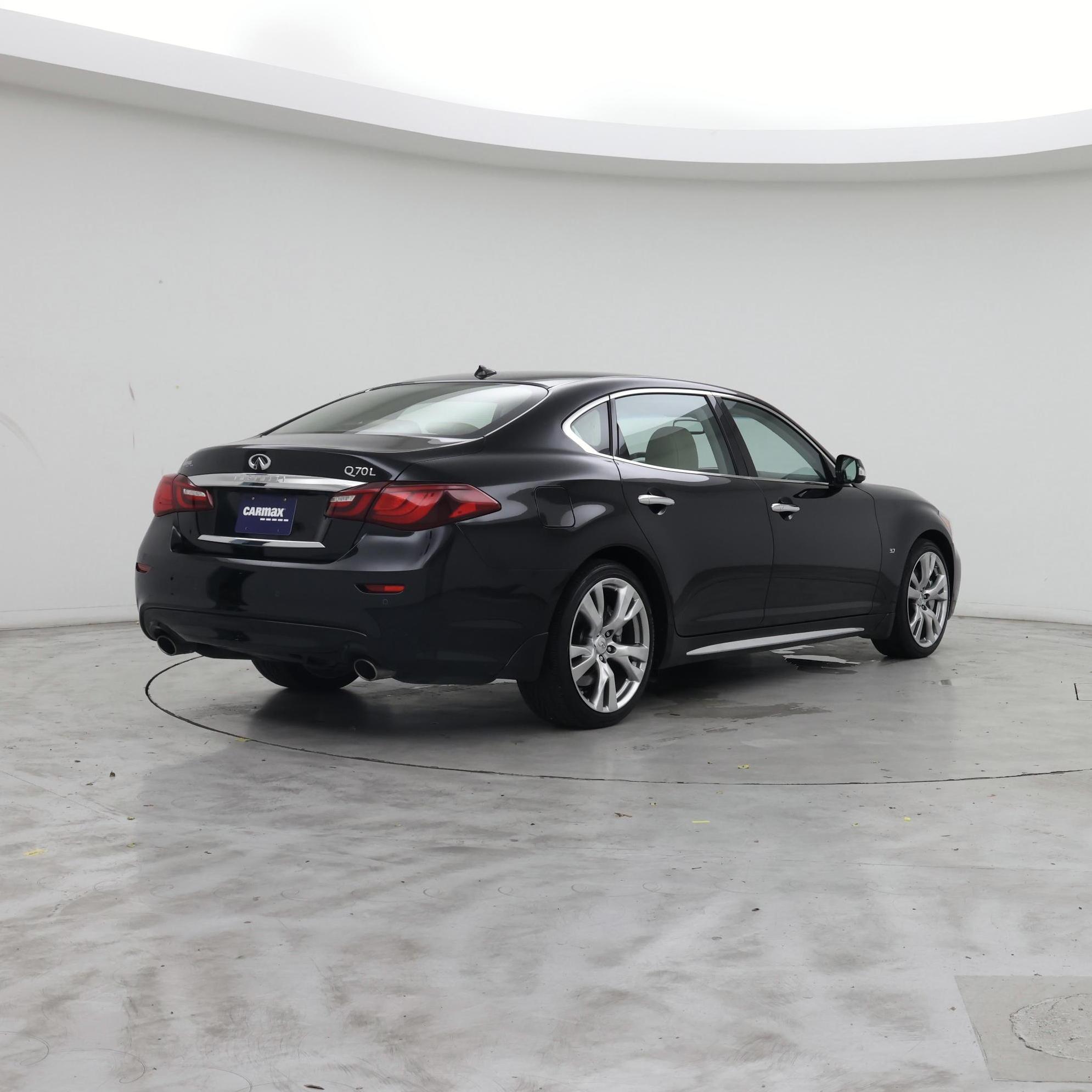Thumbnail: 2019 INFINITI Q70 - 8