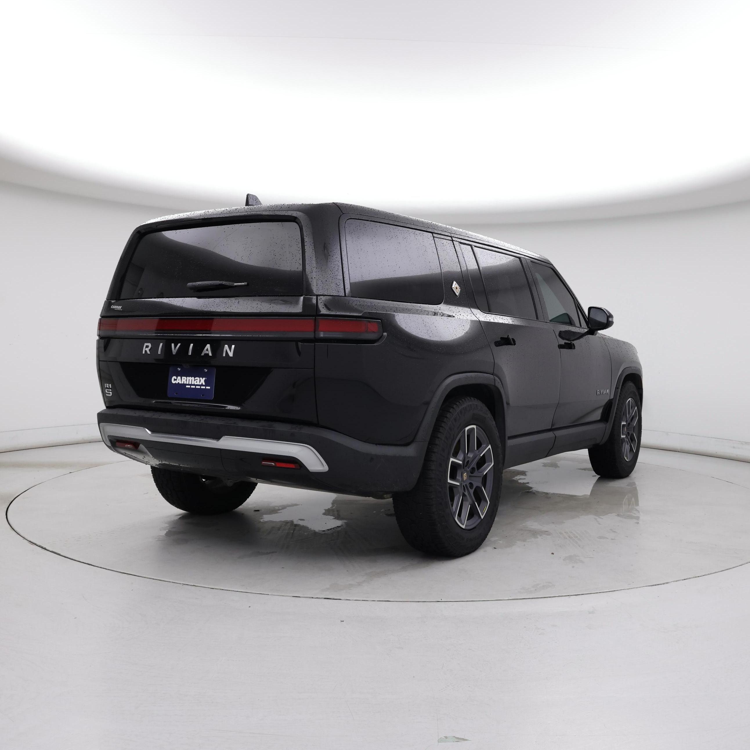 Thumbnail: 2024 Rivian R1S - 8