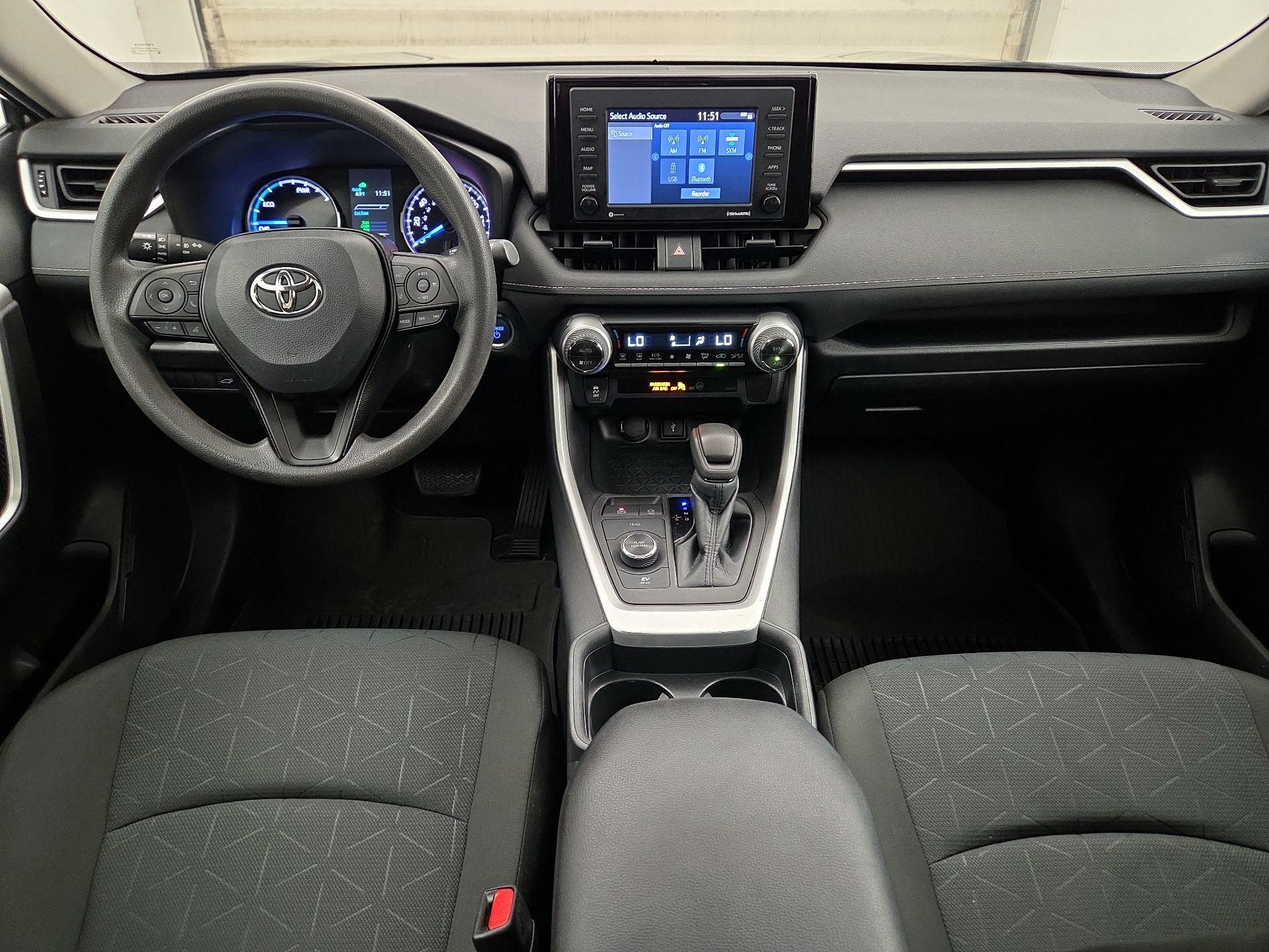 Thumbnail: 2021 Toyota RAV4 - 9