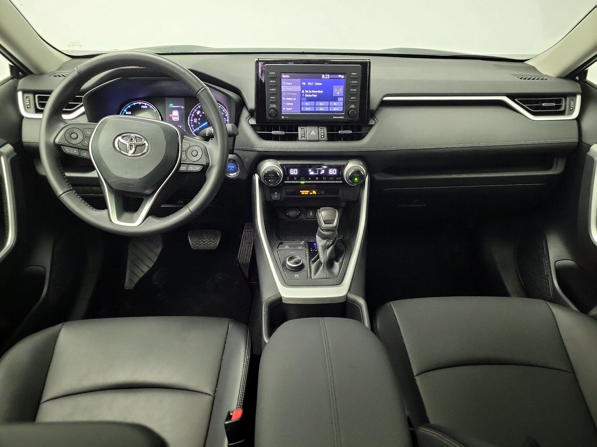 Thumbnail: 2022 Toyota RAV4 - 9