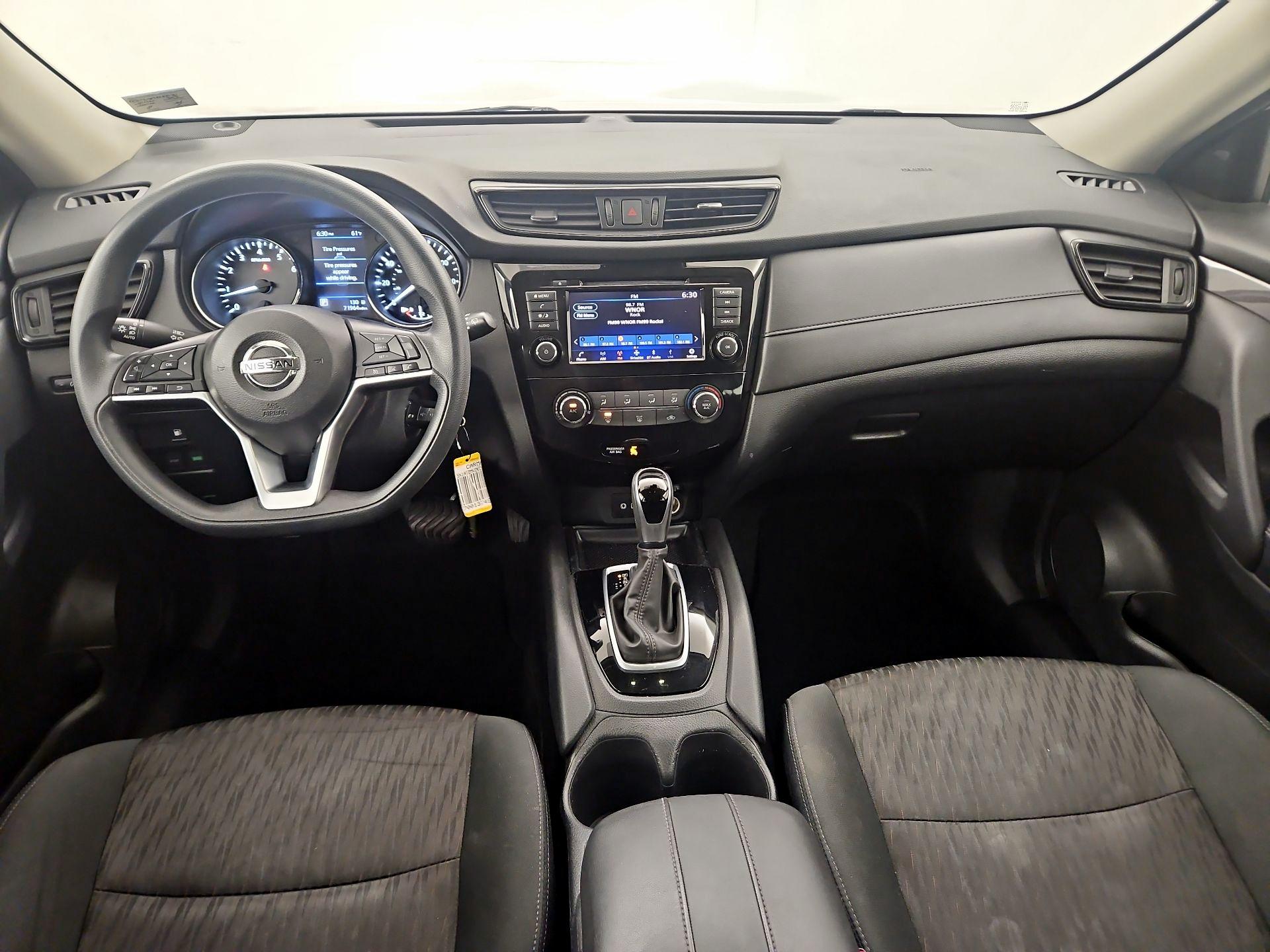 Thumbnail: 2019 Nissan Rogue - 9